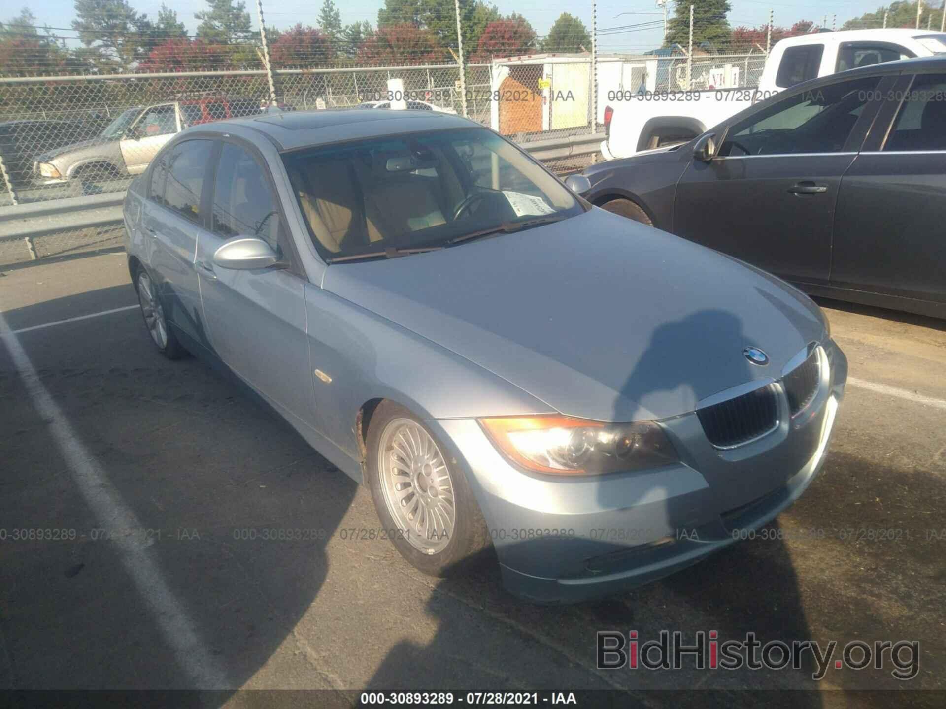 Photo WBAVA37537NL12569 - BMW 3 SERIES 2007