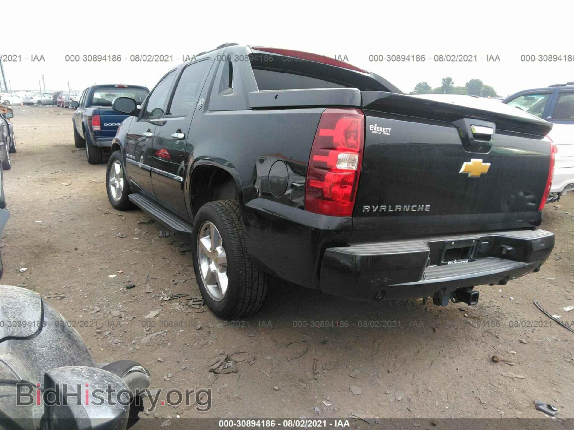 2013 CHEVROLET AVALANCHE - VIN: 3GNMCGE01DG121008 - Фото 3