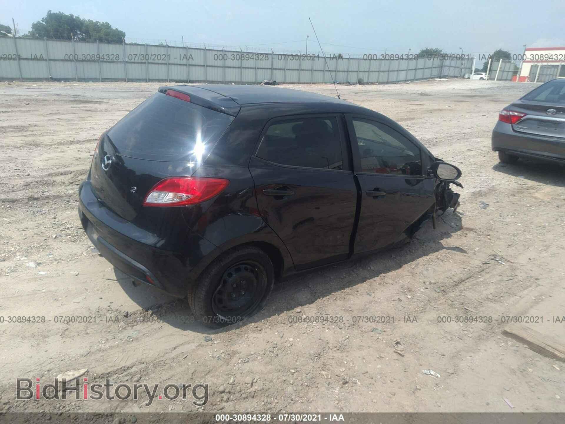2013 MAZDA MAZDA2 - VIN: JM1DE1KZ5D0169750 - Фото 4