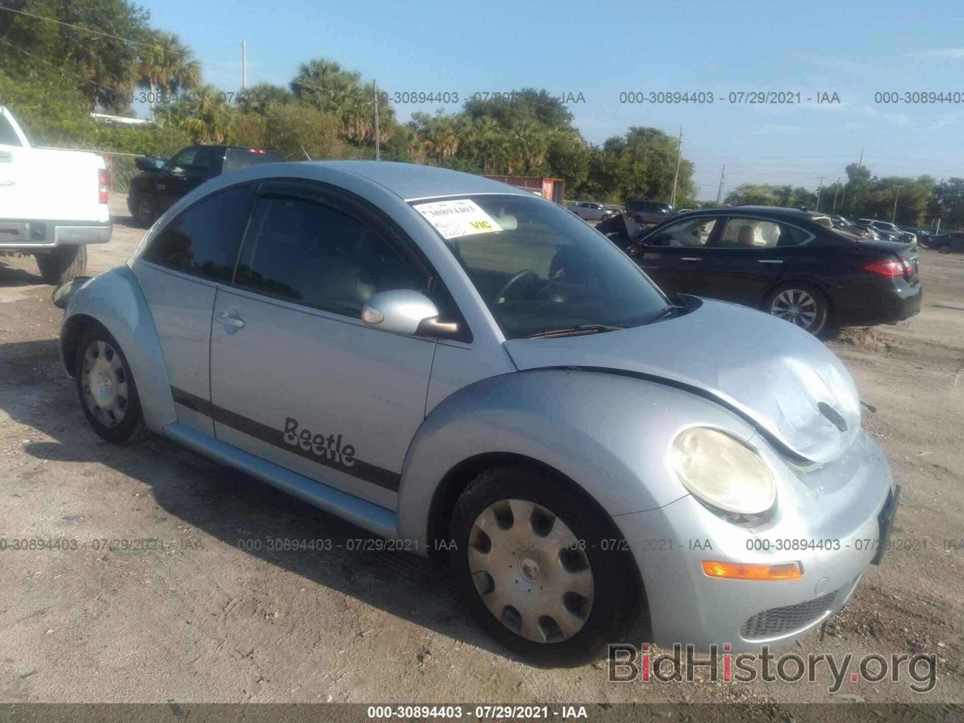 Photo 3VWPG3AG7AM012200 - VOLKSWAGEN NEW BEETLE COUPE 2010