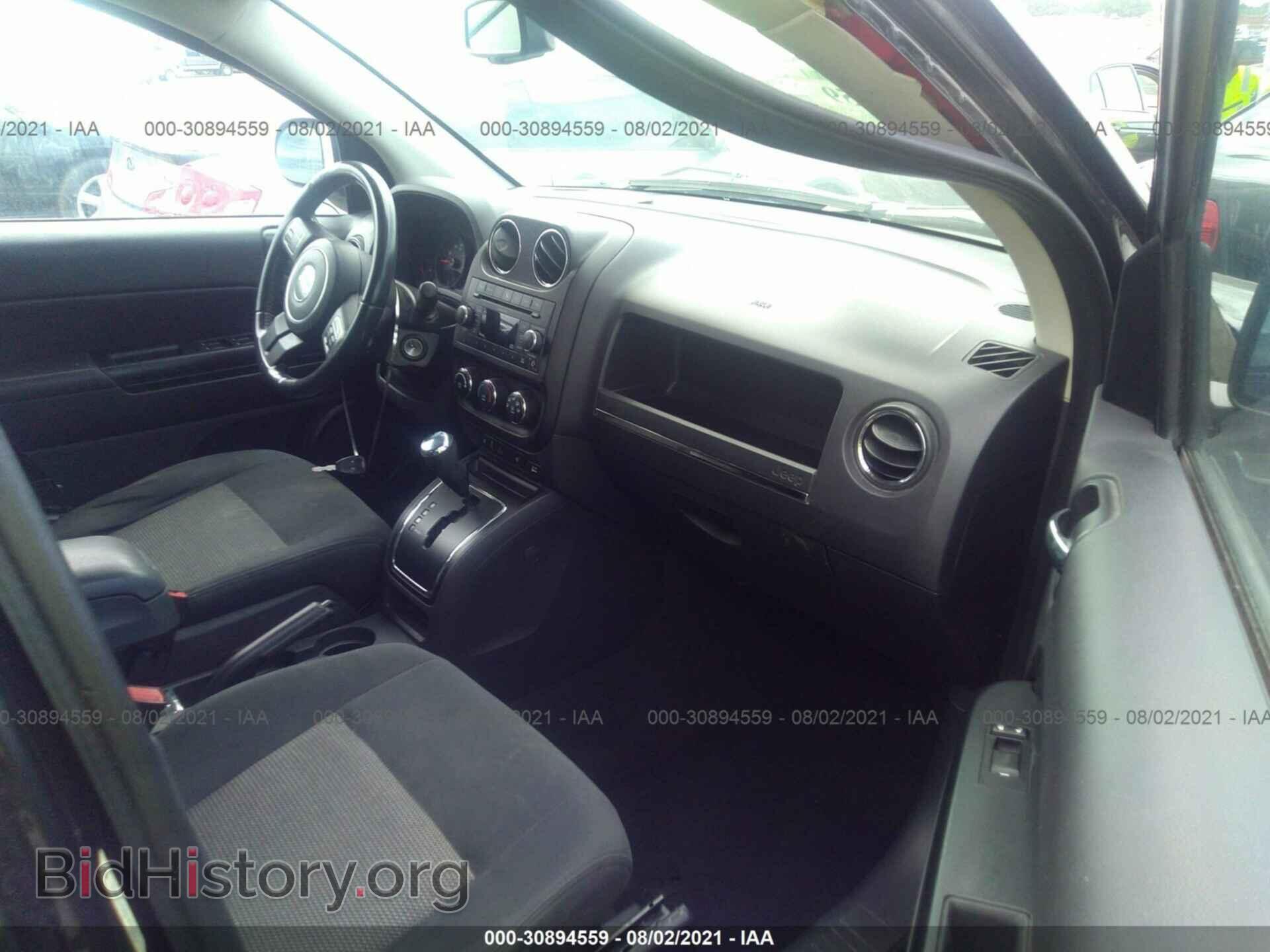 2011 JEEP COMPASS - VIN: 1J4NF1FB3BD207765 - Photo 5