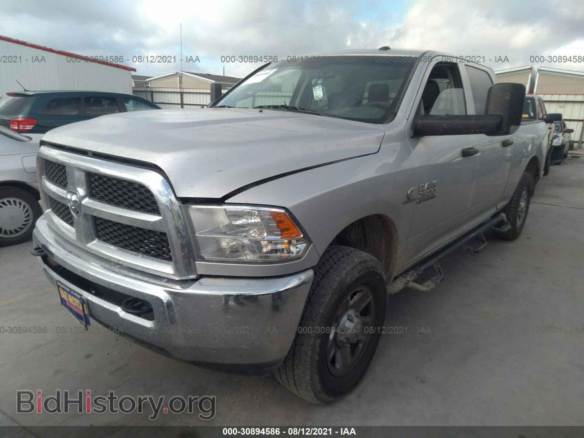 2016 RAM 2500 - VIN: 3C6UR5CL1GG373393 - Photo 2