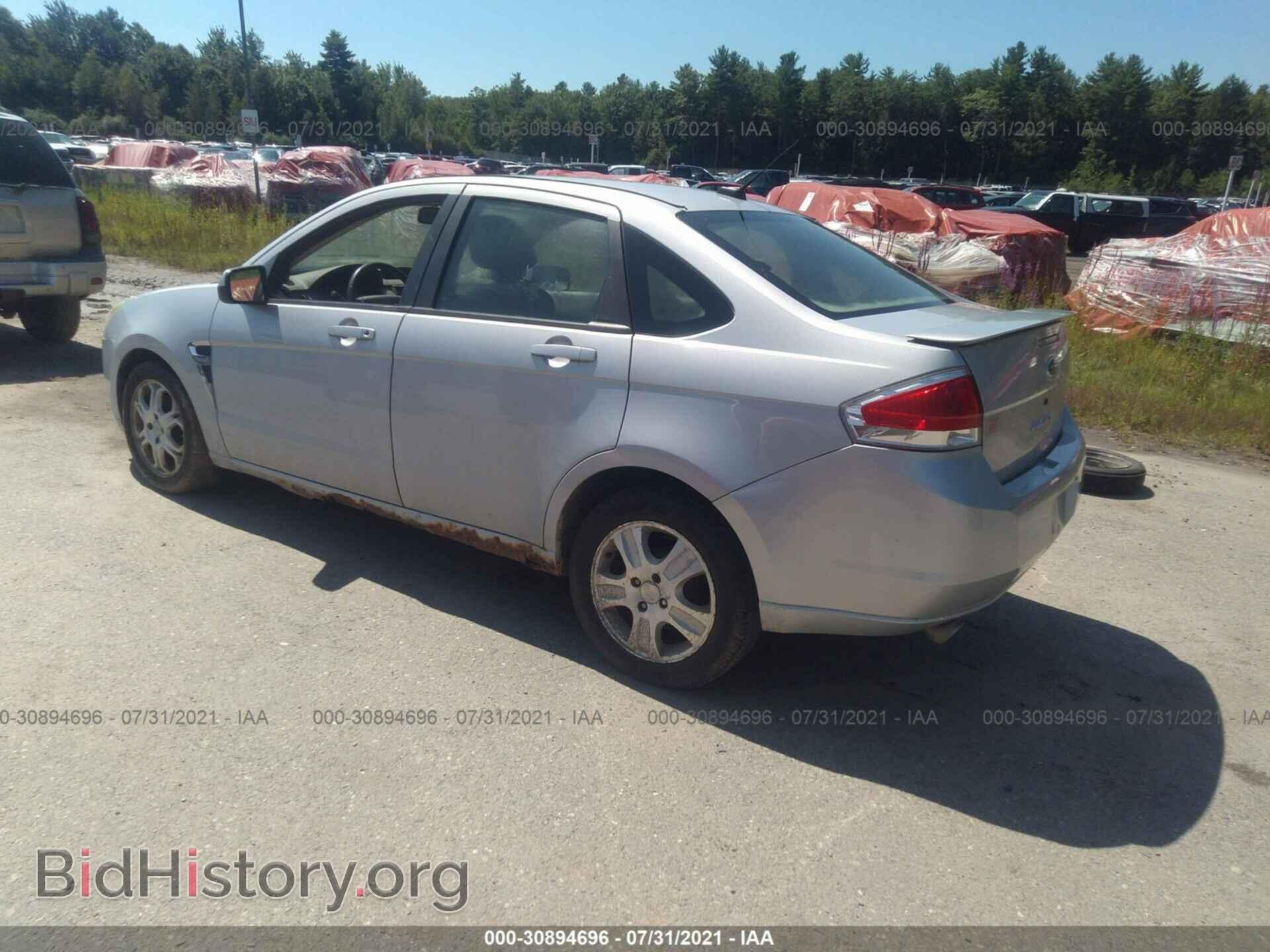 2008 FORD FOCUS - VIN: 1FAHP35N68W157194 - Фото 3