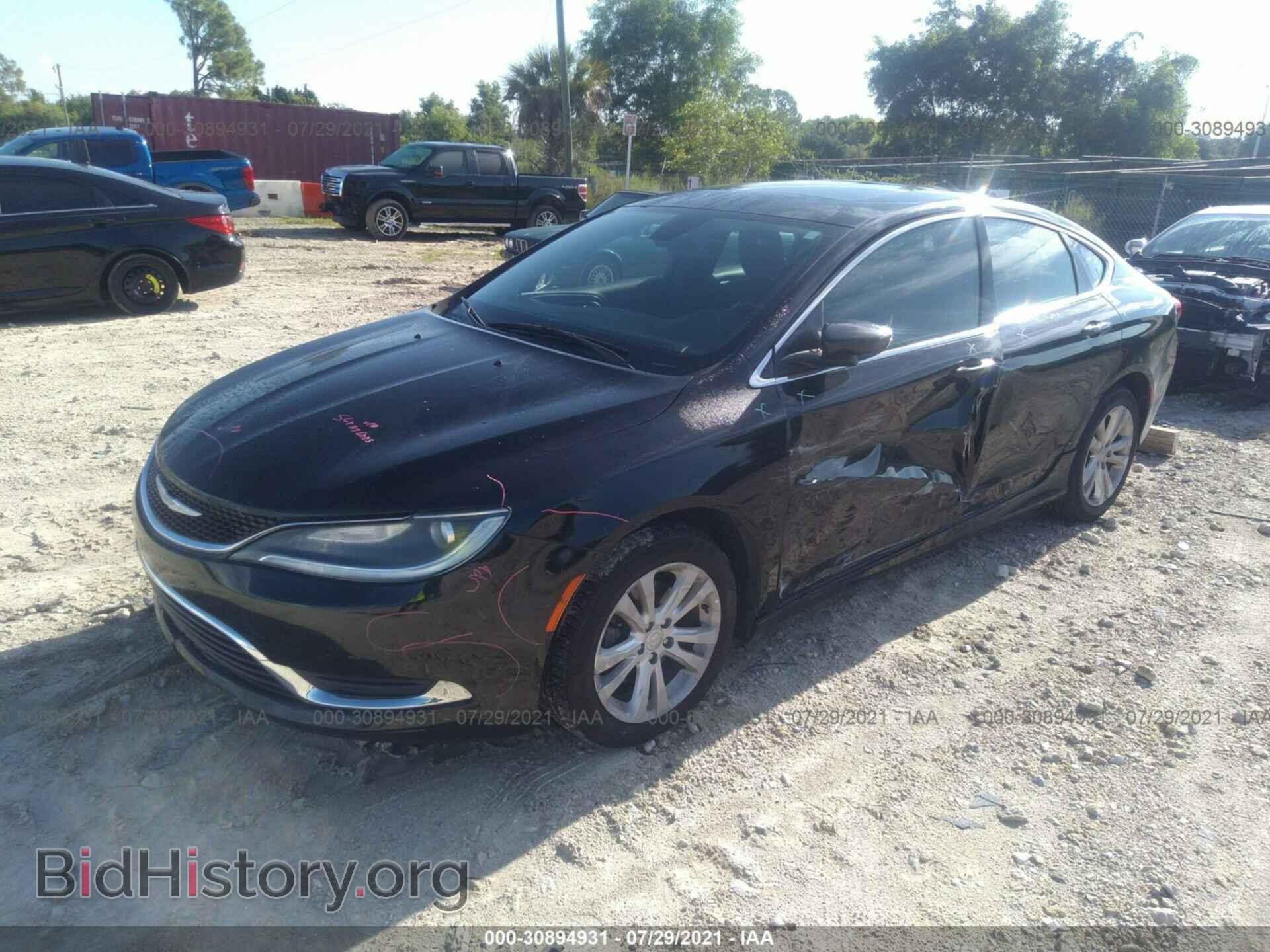 2016 CHRYSLER 200 - VIN: 1C3CCCAB1GN174022 - Фото 2