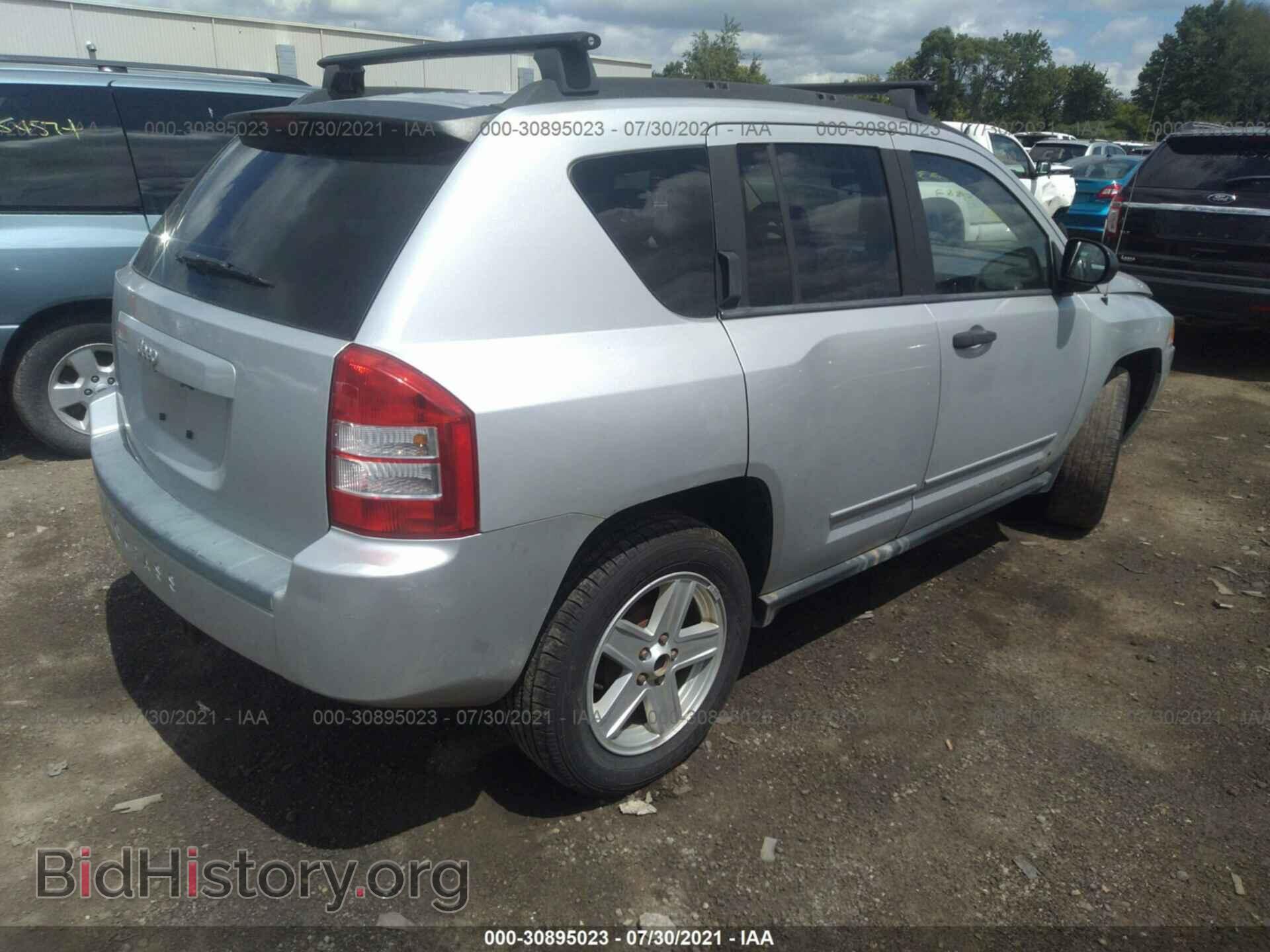 2008 JEEP COMPASS - VIN: 1J8FT47W58D789262 - Фото 4