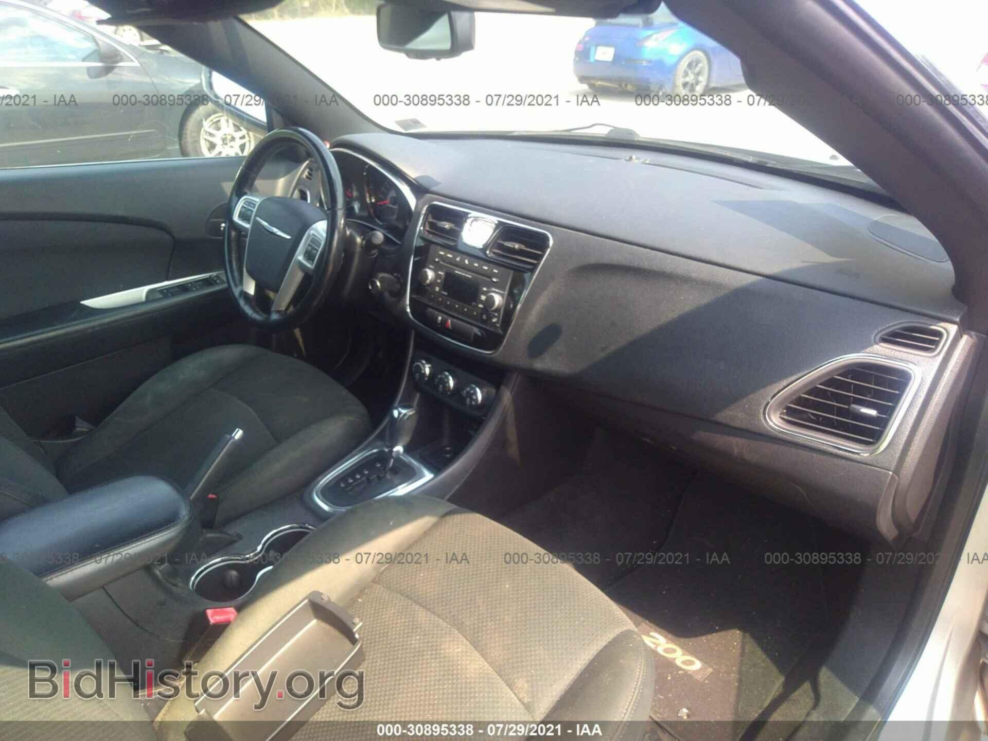 2012 CHRYSLER 200 - VIN: 1C3BCBEB5CN142975 - Фото 5