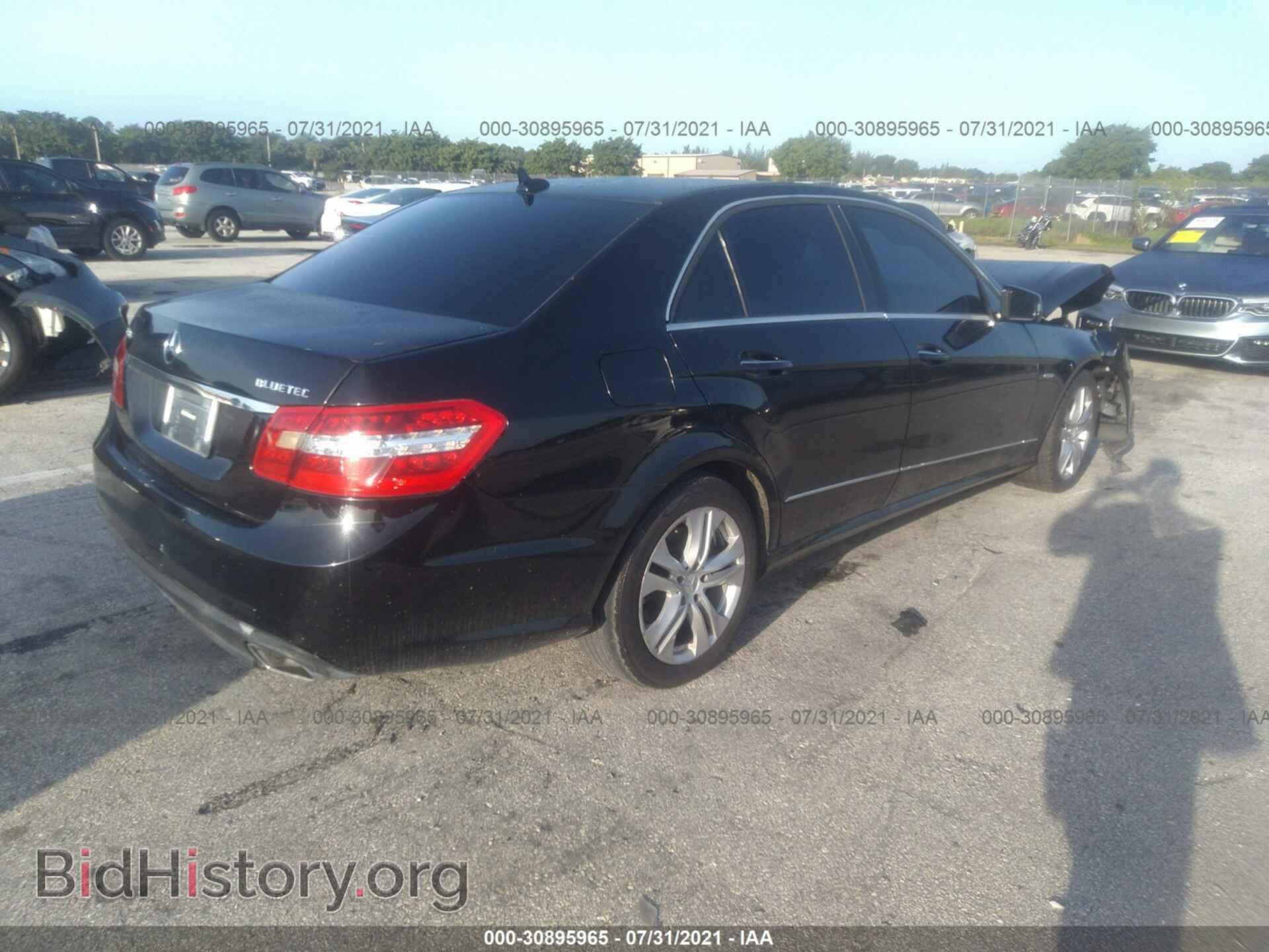 2011 MERCEDES-BENZ E-CLASS - VIN: WDDHF2EB3BA401634 - Фото 4