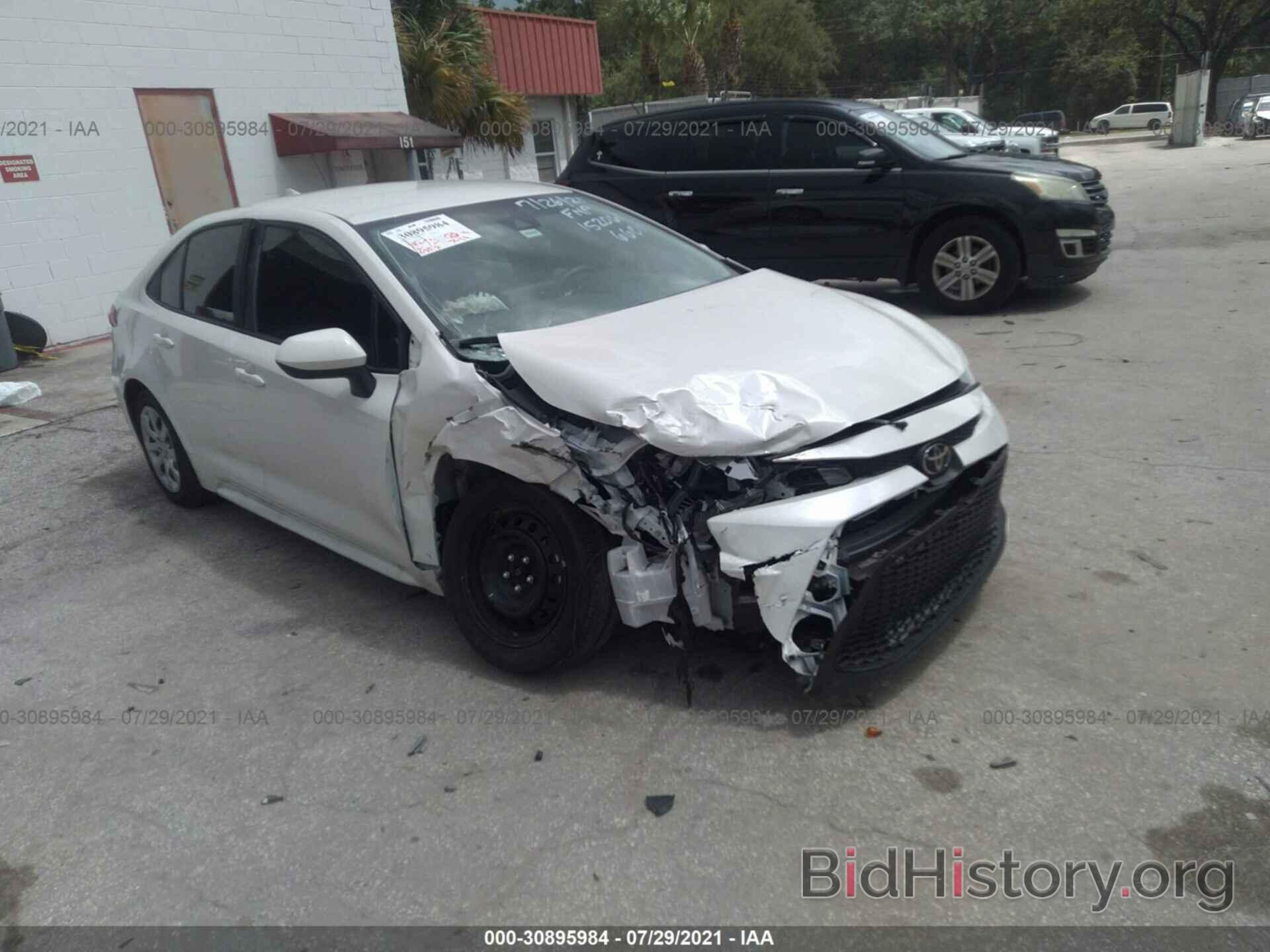 Photo 5YFEPMAE1MP152061 - TOYOTA COROLLA 2021