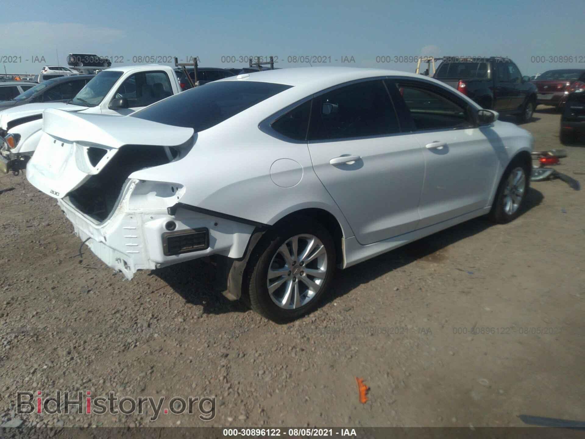2015 CHRYSLER 200 - VIN: 1C3CCCAB2FN621701 - Photo 4