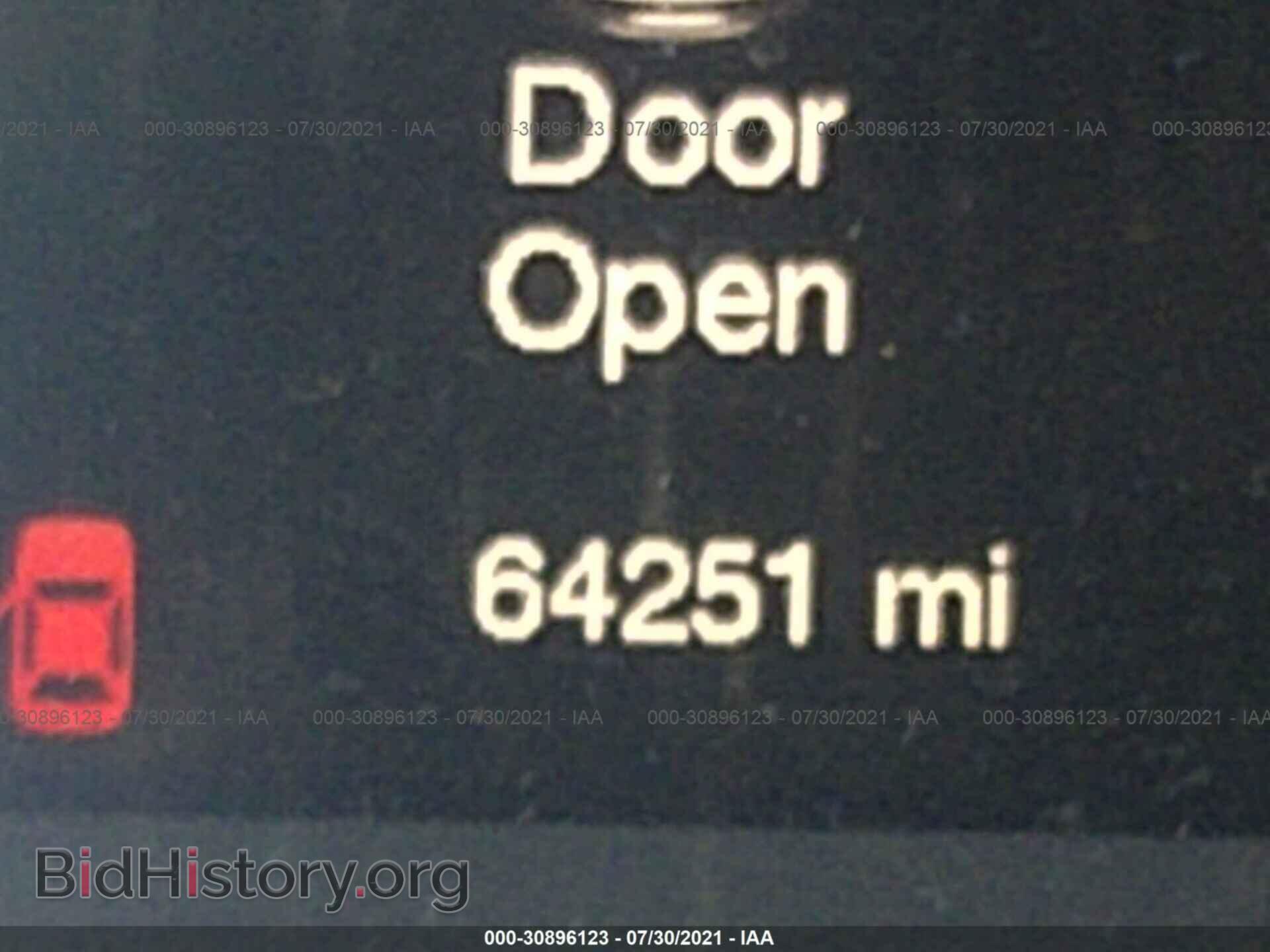 2015 CHRYSLER 200 - VIN: 1C3CCCAB4FN617052 - Фото 7