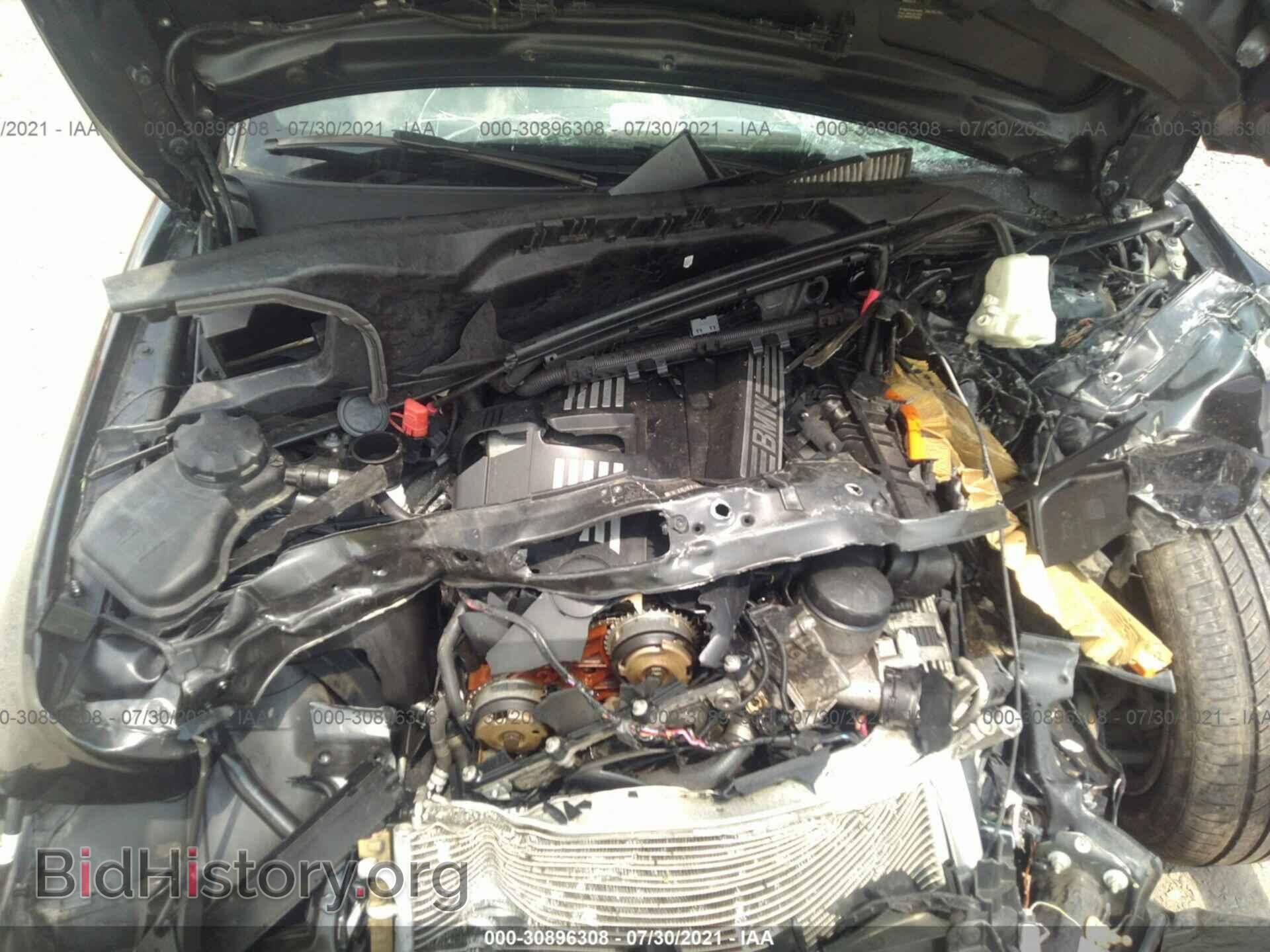 2011 BMW 1 SERIES - VIN: WBAUL7C59BVM80342 - Фото 10