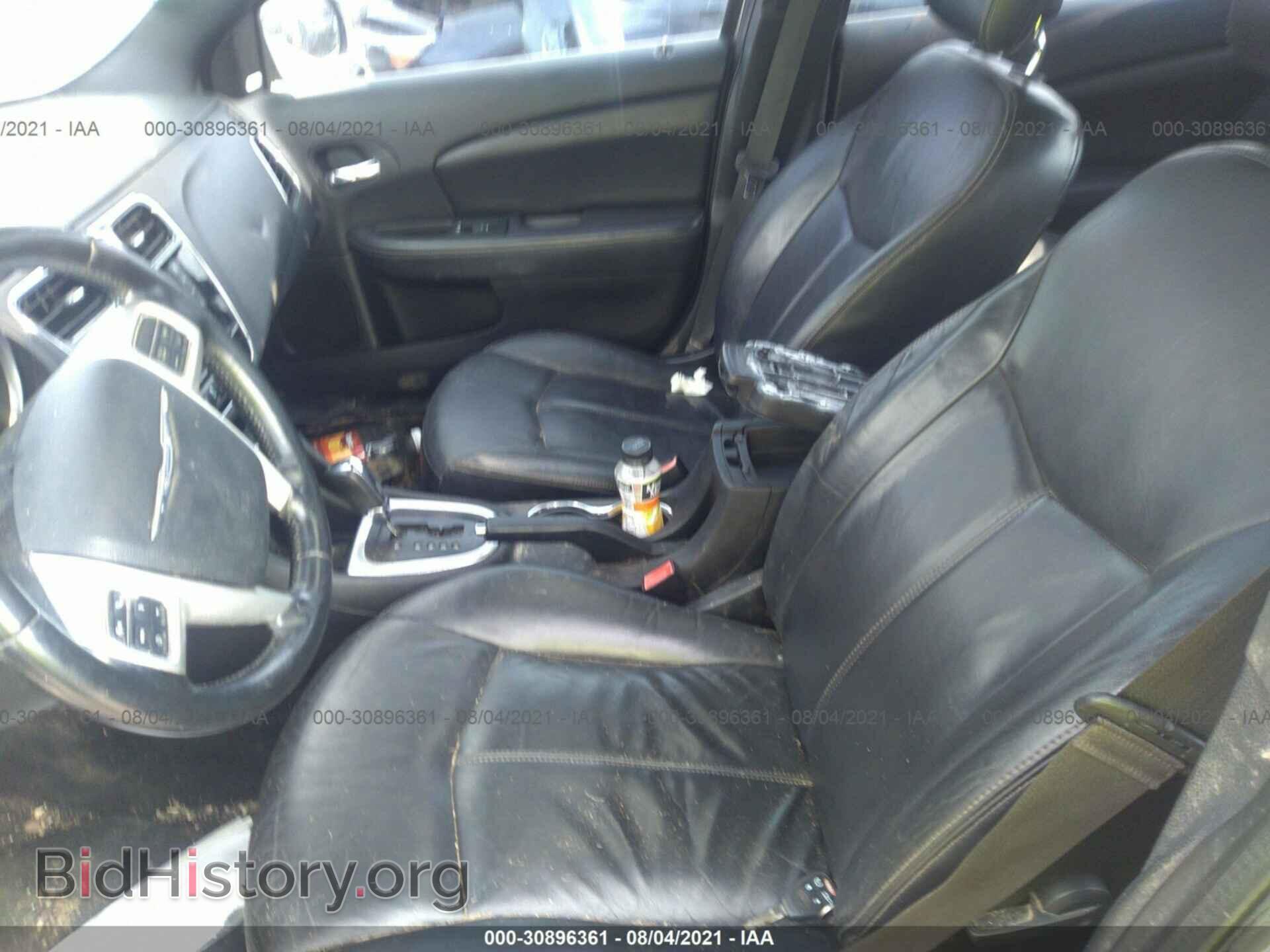 2011 CHRYSLER 200 - VIN: 1C3BC2FB0BN500724 - Фото 5