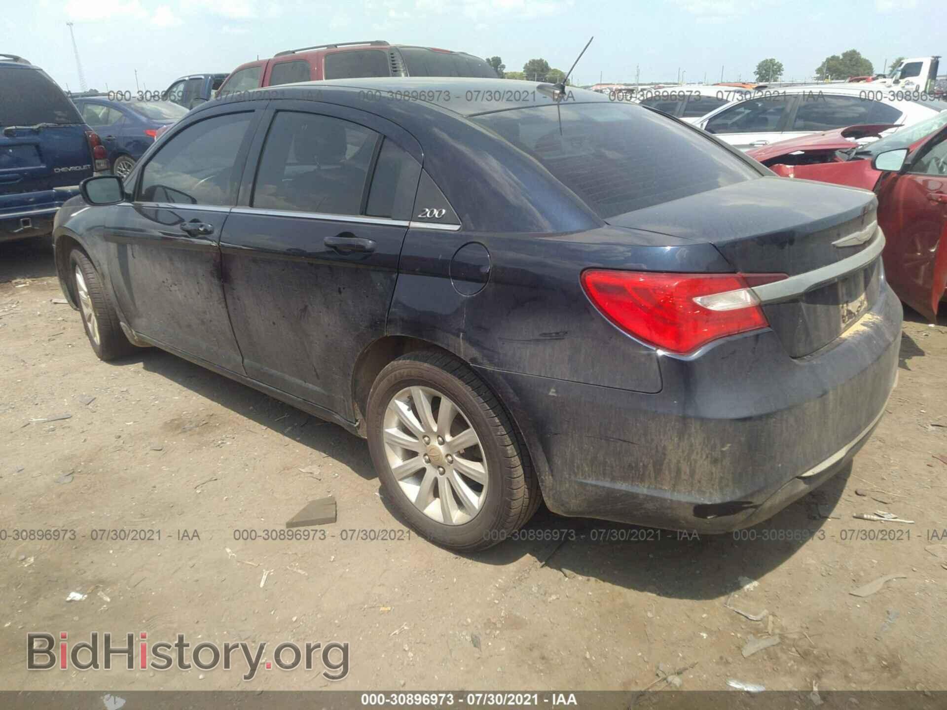 2012 CHRYSLER 200 - VIN: 1C3CCBBB0CN283932 - Фото 3