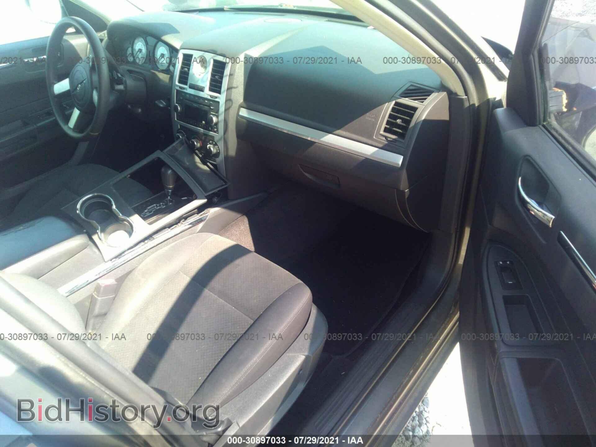 2010 CHRYSLER 300 - VIN: 2C3CA4CD8AH164047 - Фото 5