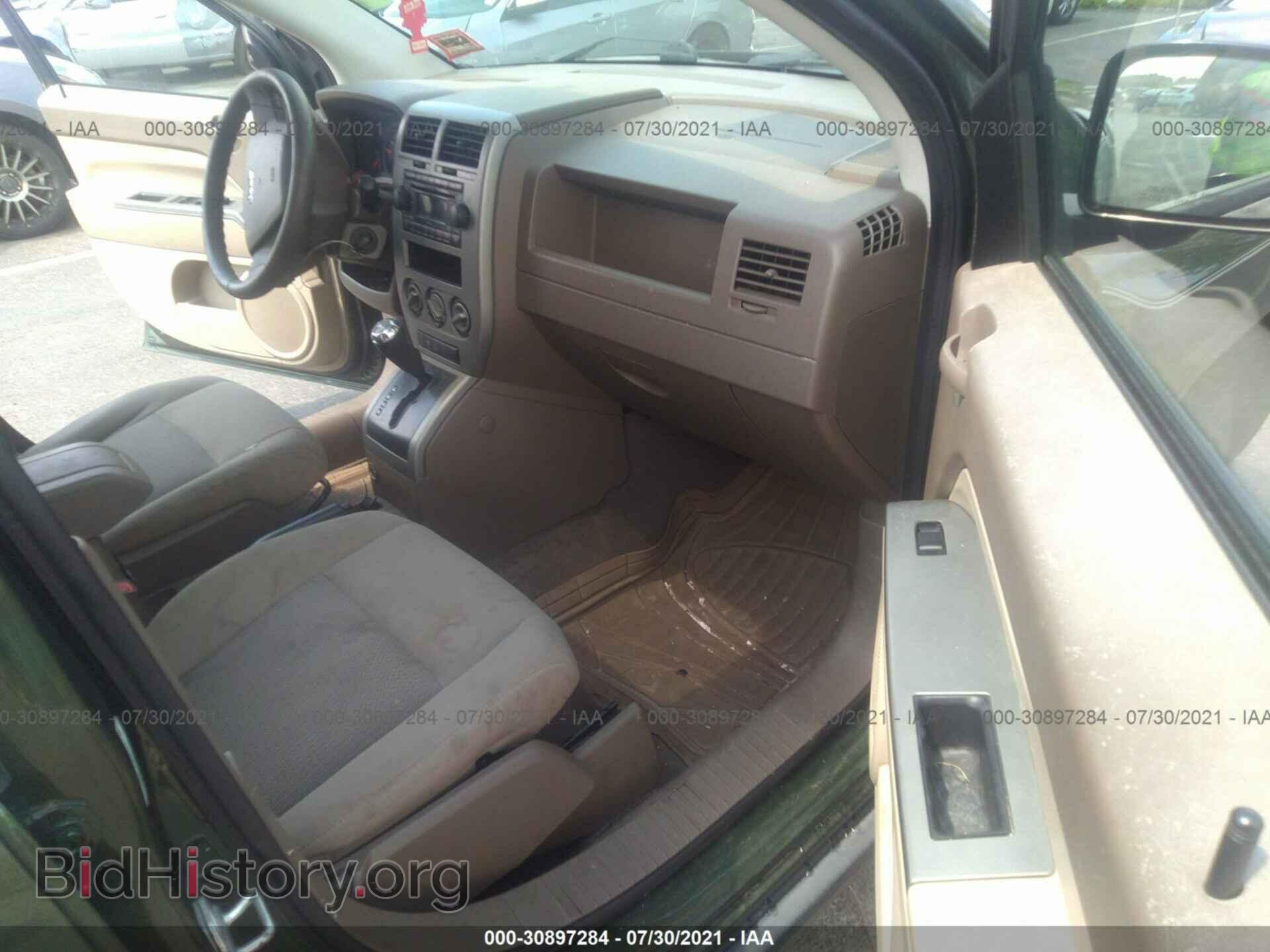 2007 JEEP COMPASS - VIN: 1J8FF47W87D112082 - Фото 5