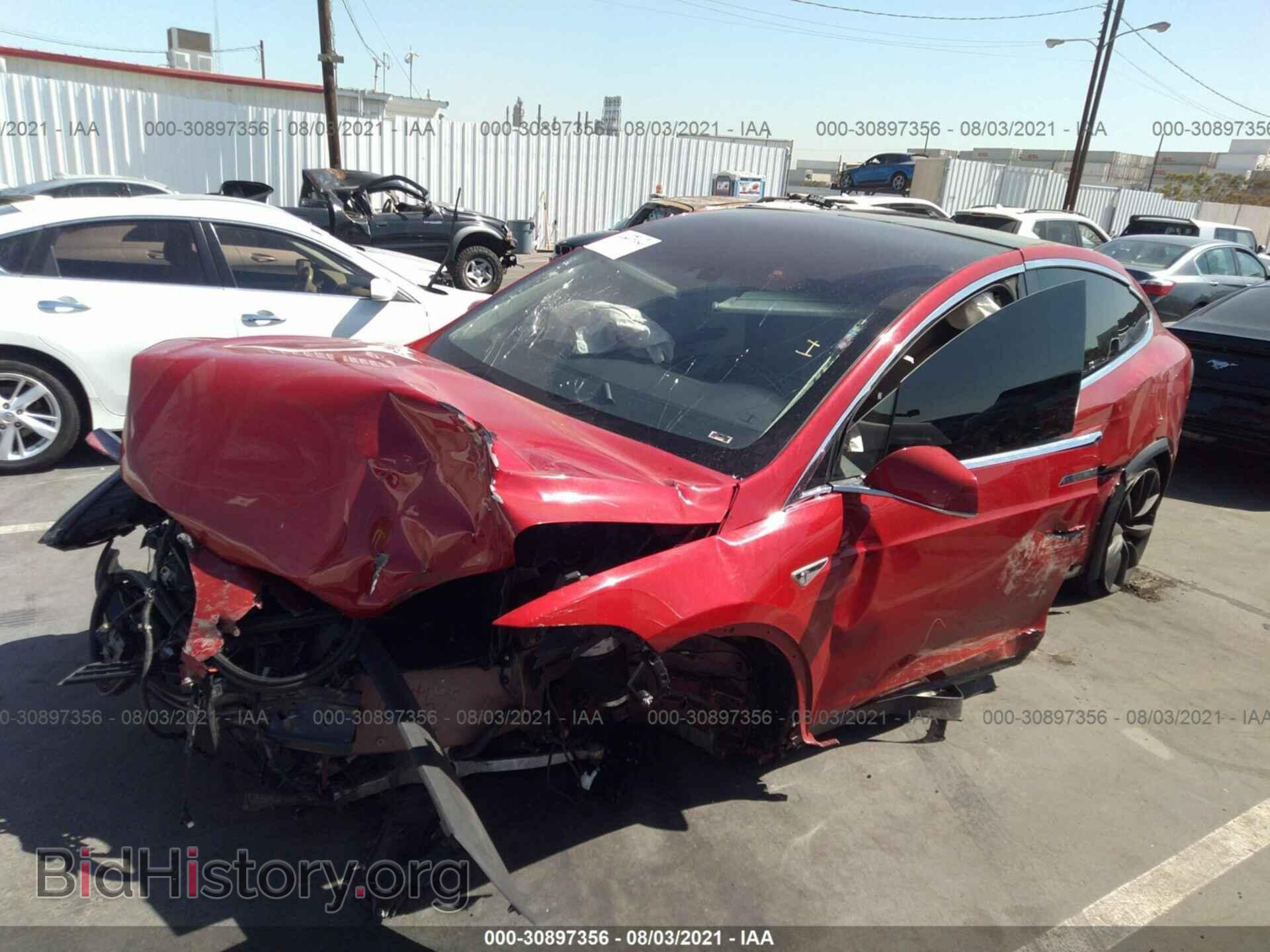2016 TESLA MODEL X - VIN: 5YJXCAE42GF000164 - Photo 2