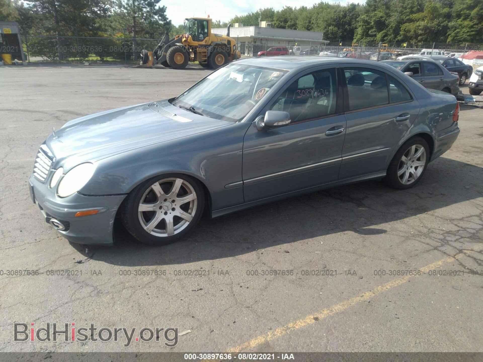 2007 MERCEDES-BENZ E-CLASS - VIN: WDBUF87X77X214520 - Фото 2