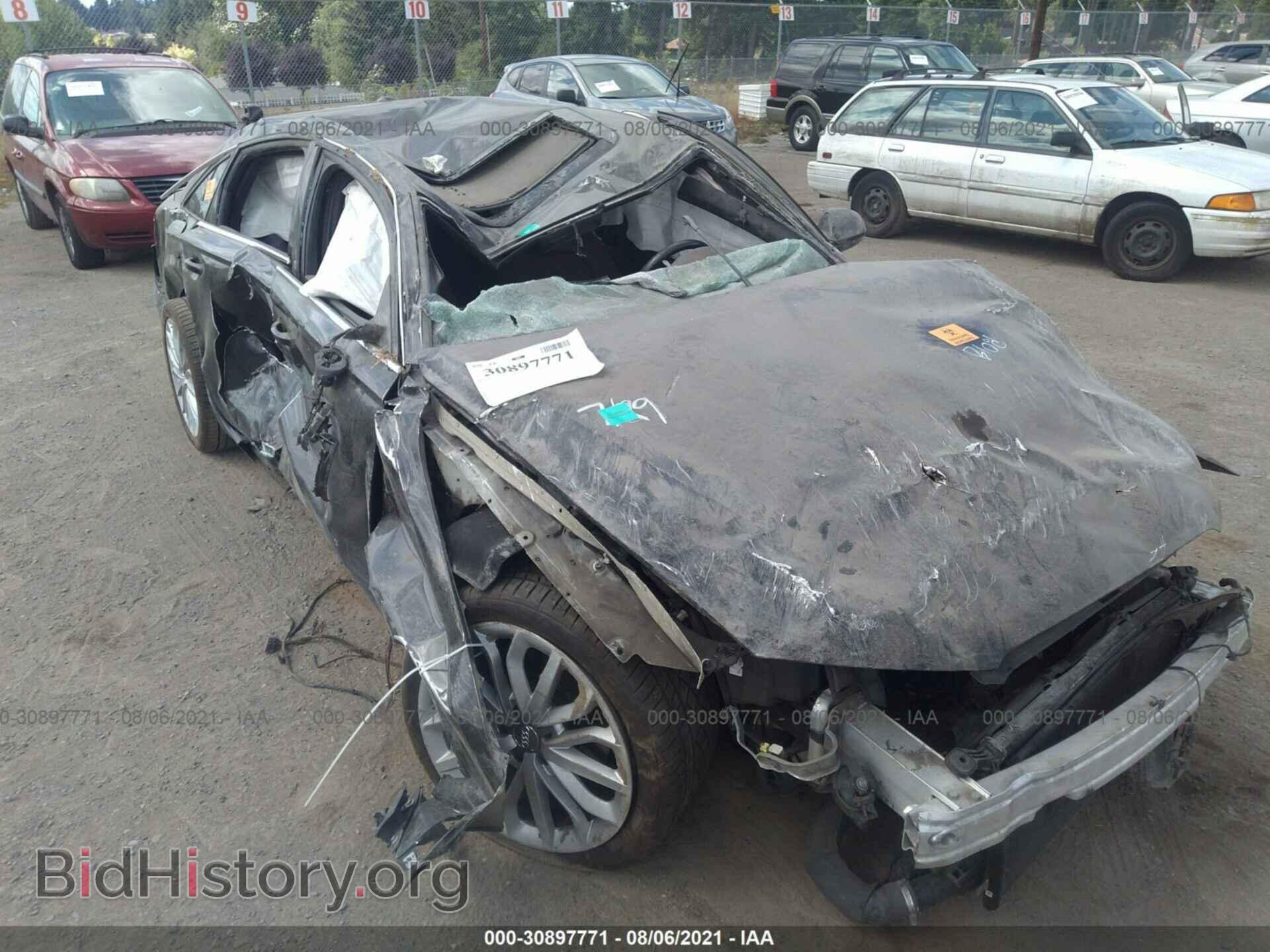 2012 AUDI A6 - VIN: WAUDFAFC0CN142277 - Photo 6