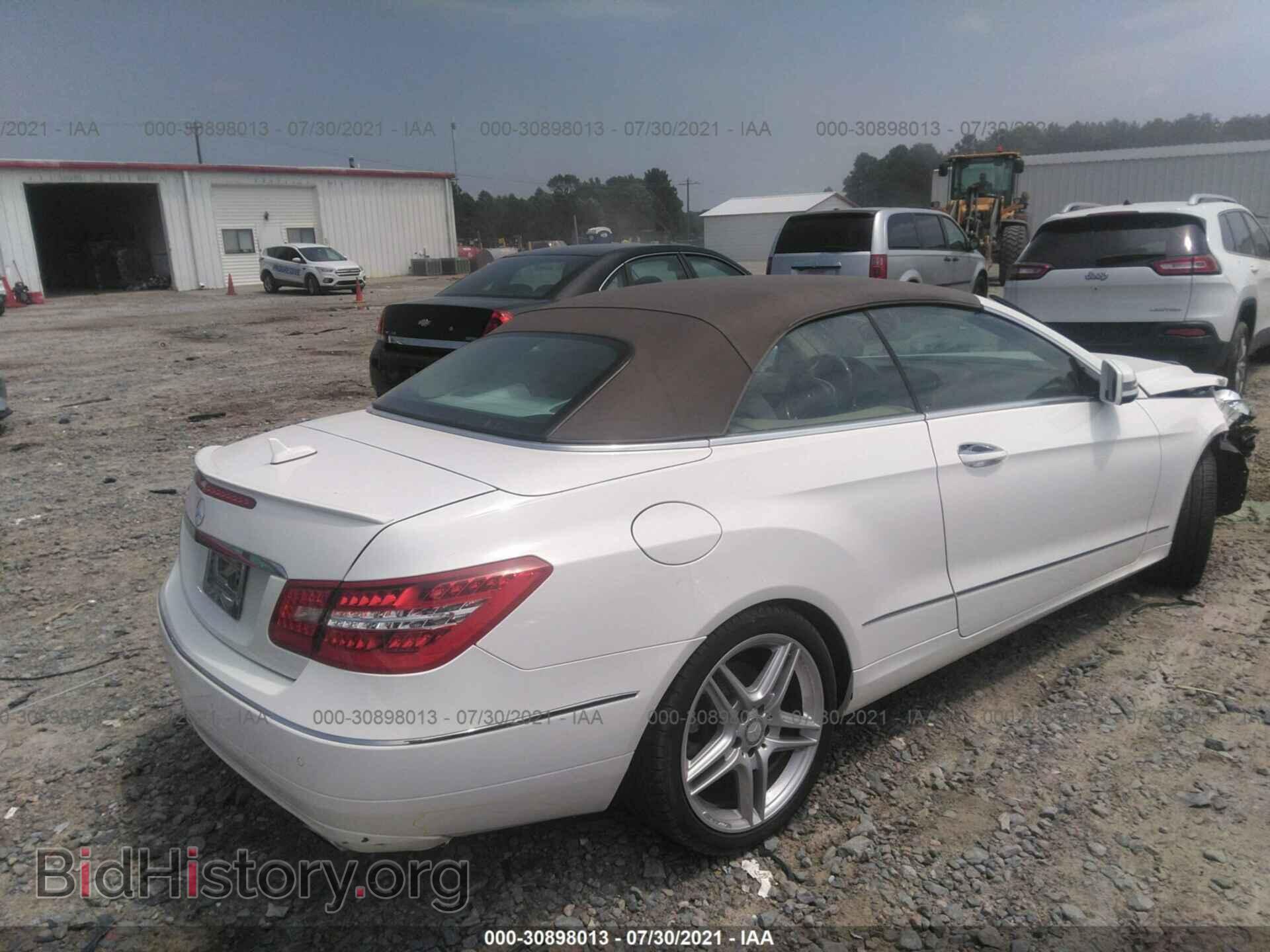 2013 MERCEDES-BENZ E-CLASS - VIN: WDDKK5KF2DF218127 - Фото 4