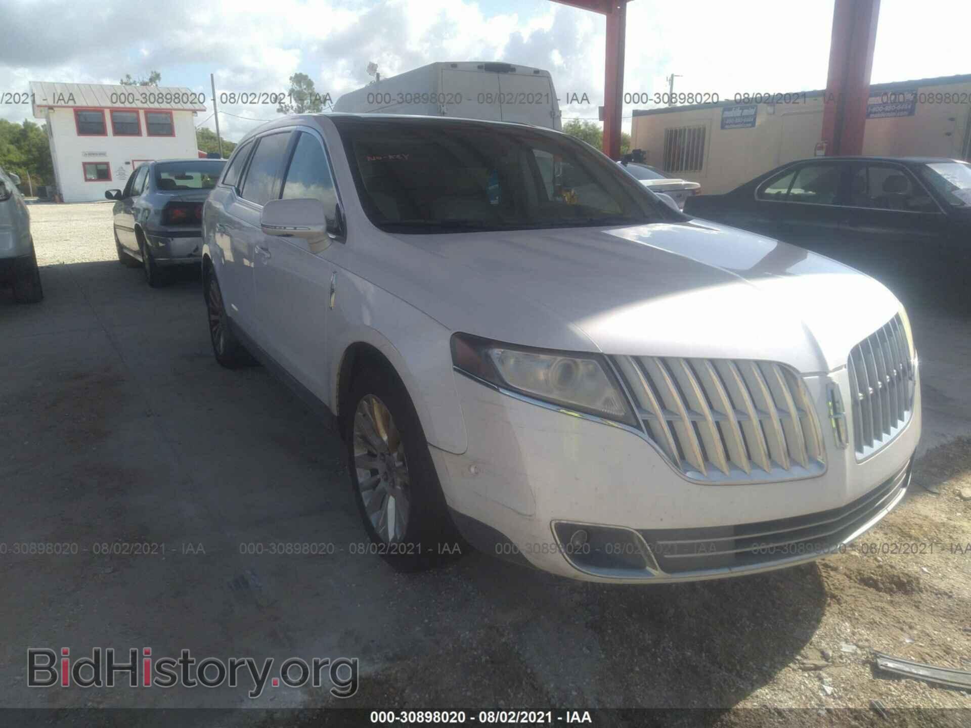 Photo 2LMHJ5ATXCBL50146 - LINCOLN MKT 2012