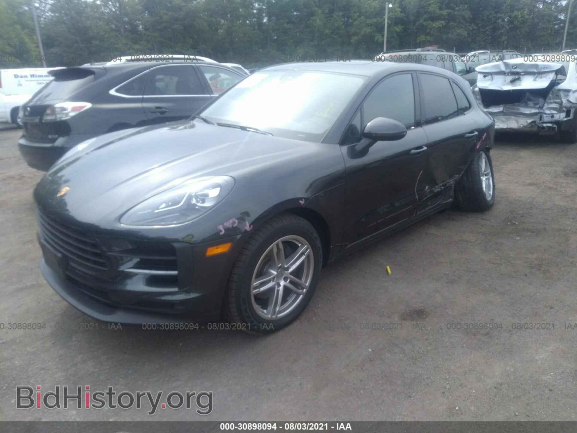 2020 PORSCHE MACAN - VIN: WP1AA2A57LLB09497 - Фото 2