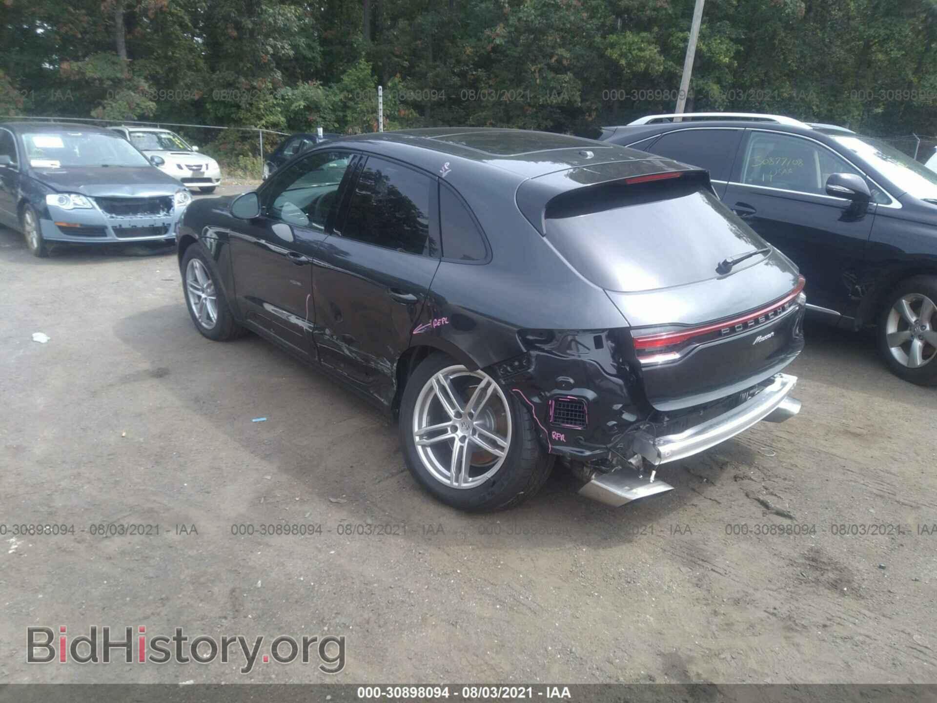 2020 PORSCHE MACAN - VIN: WP1AA2A57LLB09497 - Фото 3