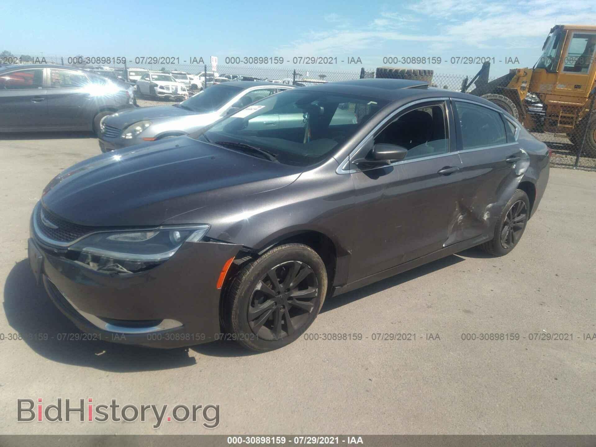 2015 CHRYSLER 200 - VIN: 1C3CCCAB1FN694364 - Photo 2