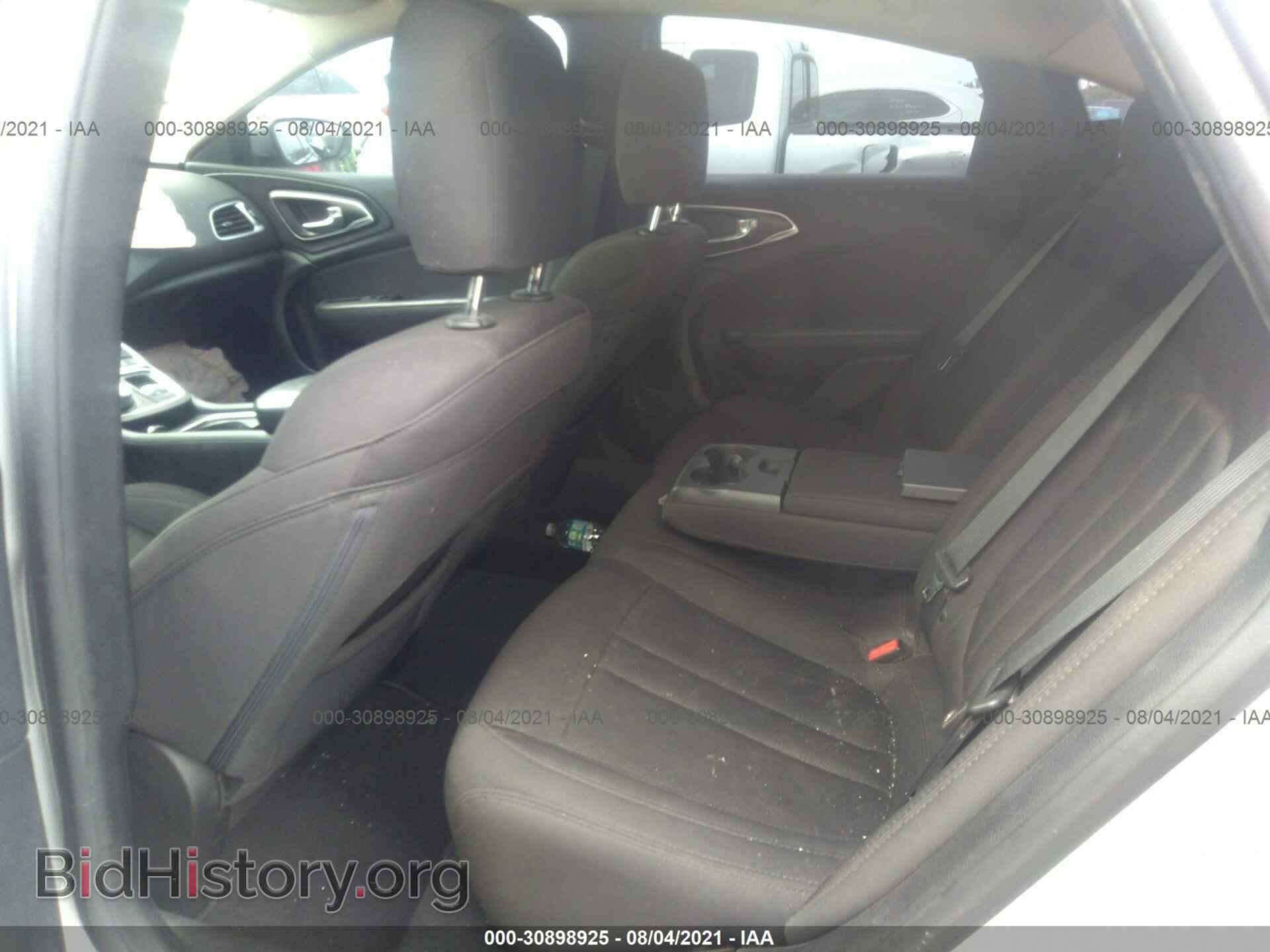 2015 CHRYSLER 200 - VIN: 1C3CCCAB7FN724239 - Фото 8