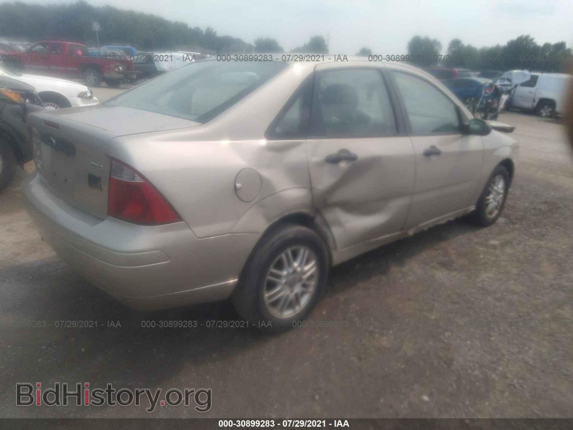 2006 FORD FOCUS - VIN: 1FAFP34N26W102523 - Фото 4