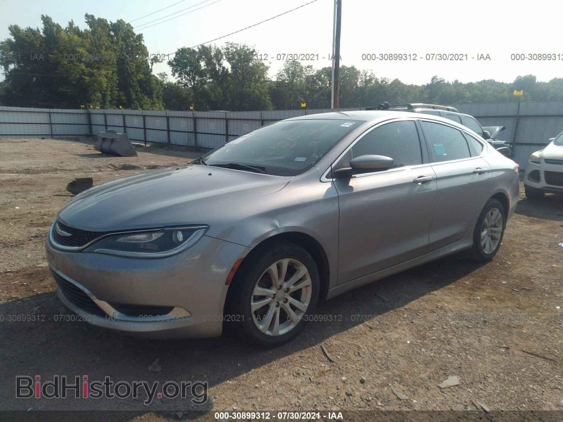 2016 CHRYSLER 200 - VIN: 1C3CCCAB7GN111815 - Фото 2