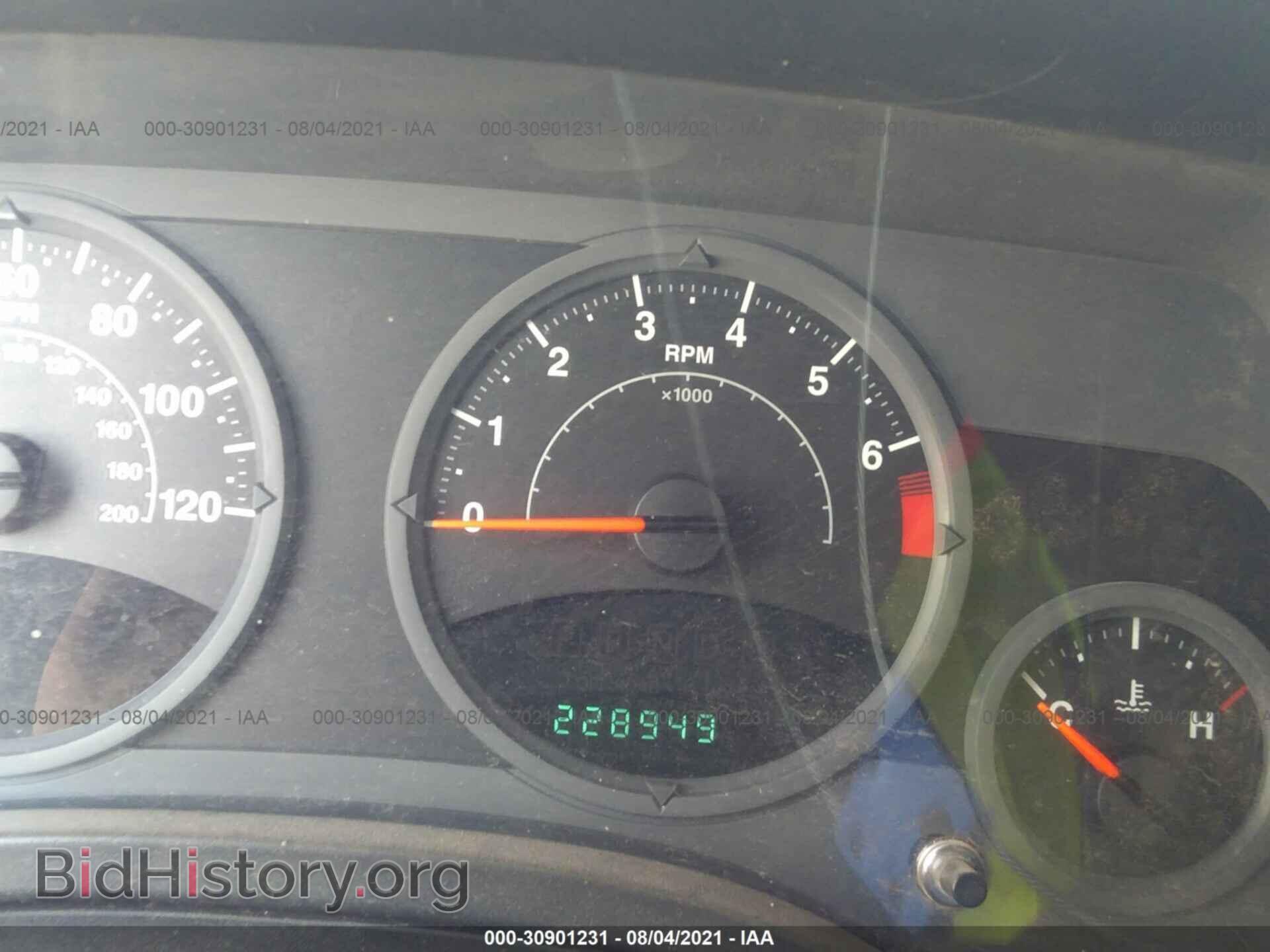 2007 JEEP COMPASS - VIN: 1J8FF47W97D260788 - Фото 7