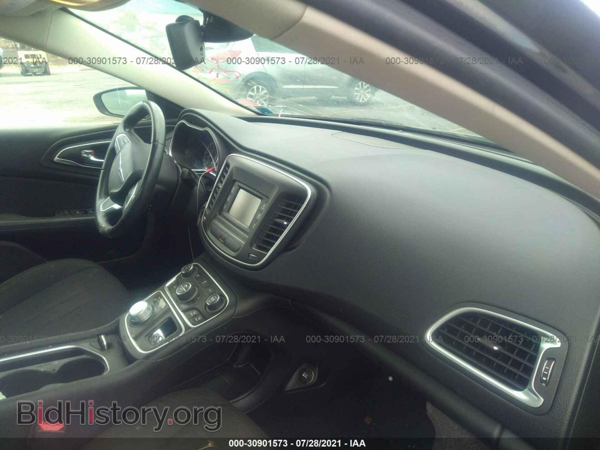 2015 CHRYSLER 200 - VIN: 1C3CCCAB2FN604560 - Фото 5