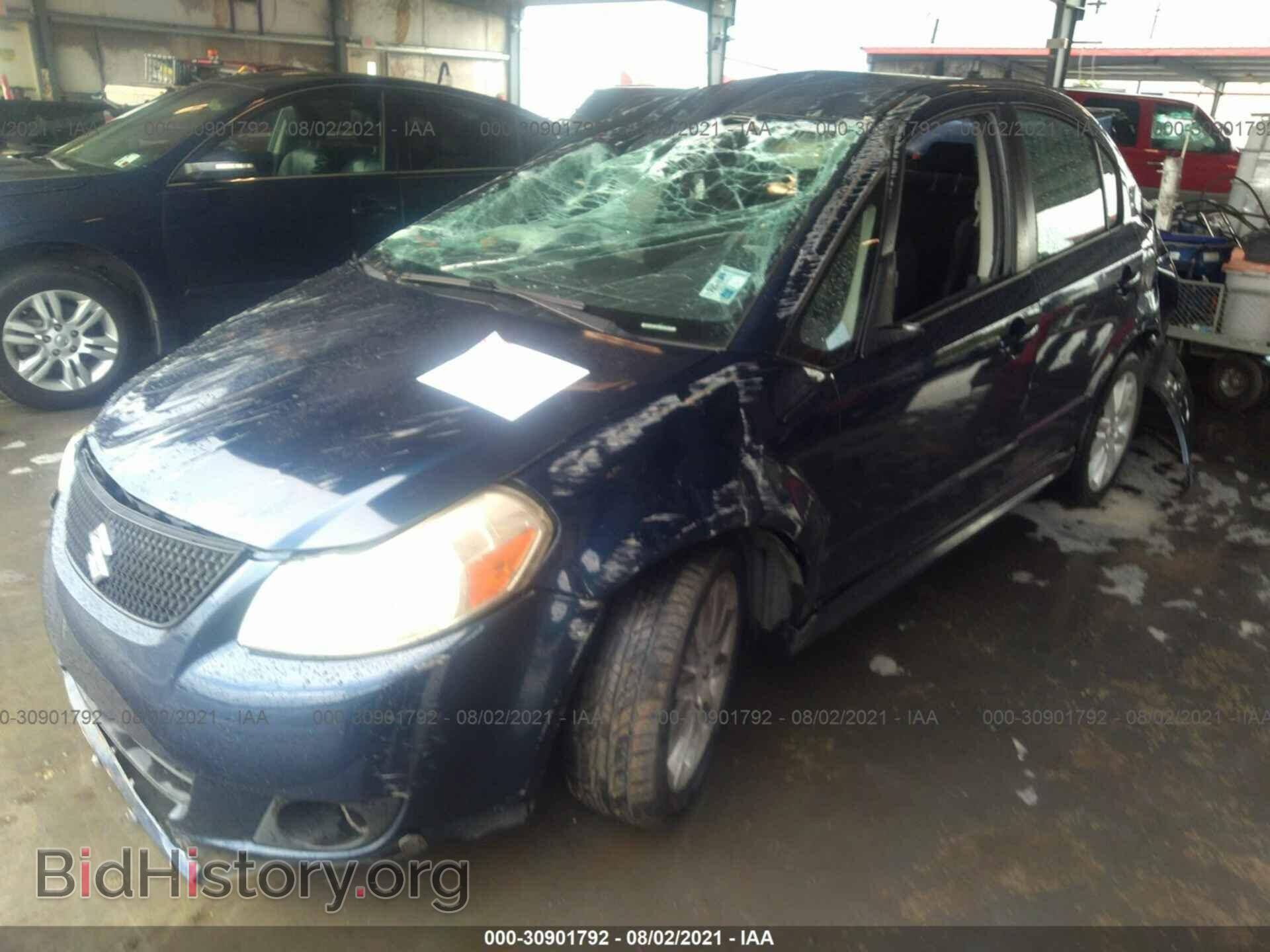 2011 SUZUKI SX4 - VIN: JS2YC5A48B6300318 - Photo 2
