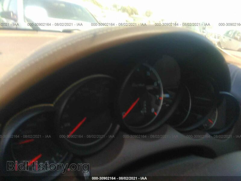 2012 Porsche CAYENNE (VIN WP1AC2A20CLA82918) — photo 7 of 11