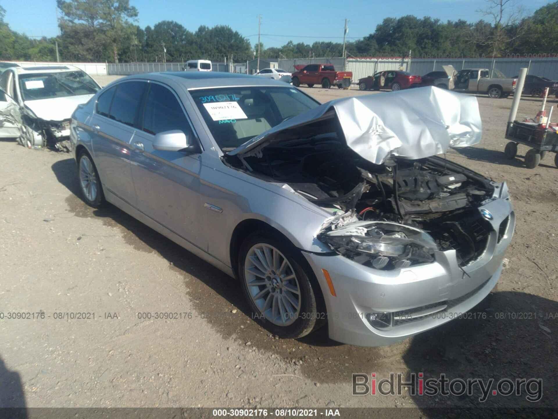 Photo WBAFR7C51BC806640 - BMW 5 SERIES 2011