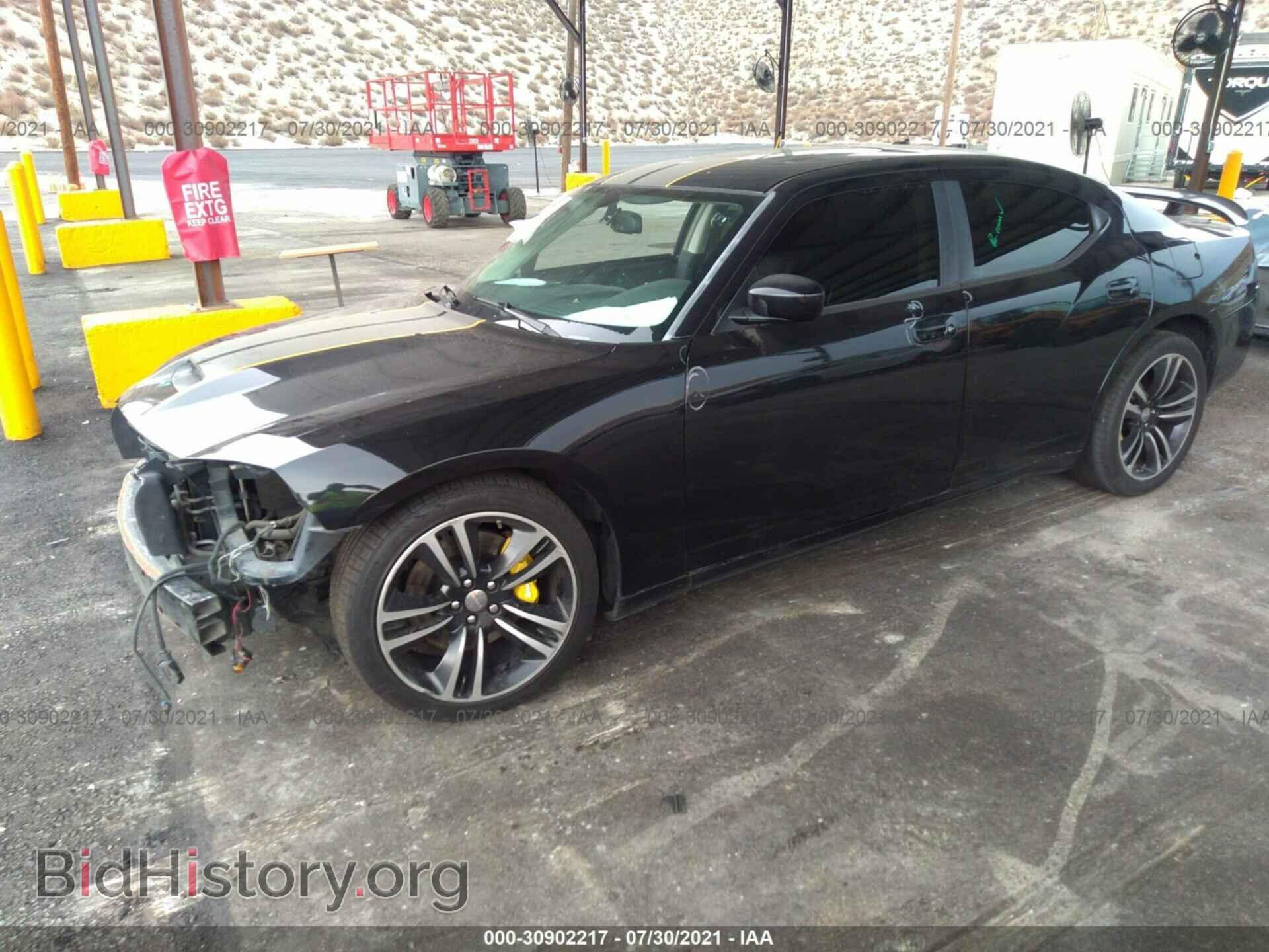 2008 DODGE CHARGER - VIN: 2B3LA73W08H239639 - Фото 2