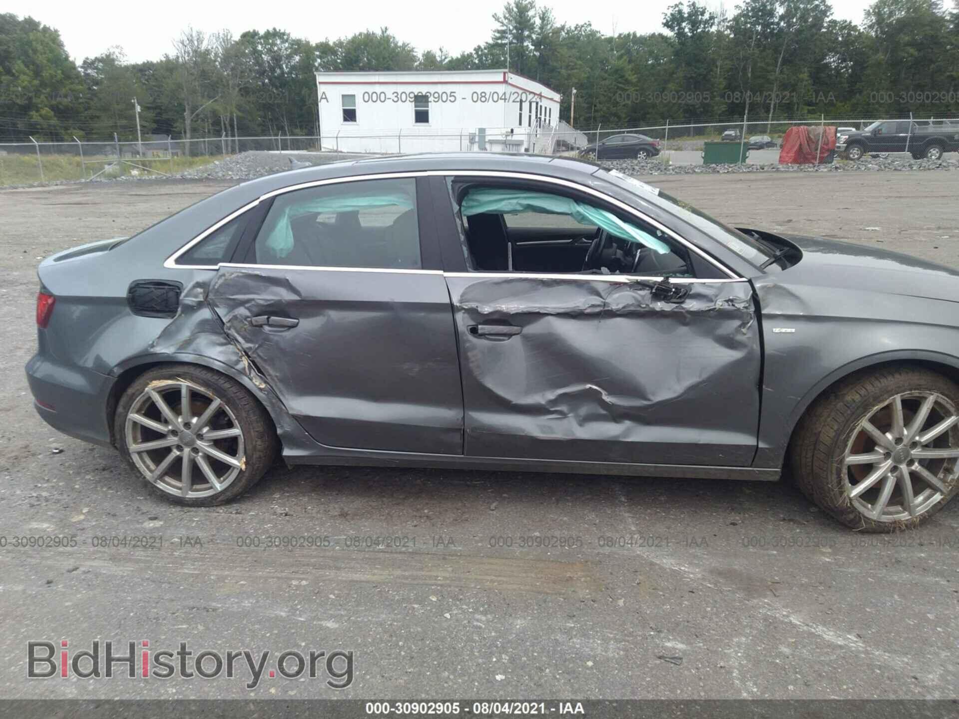 2015 AUDI A3 - VIN: WAUEFGFF6F1090604 - Фото 6