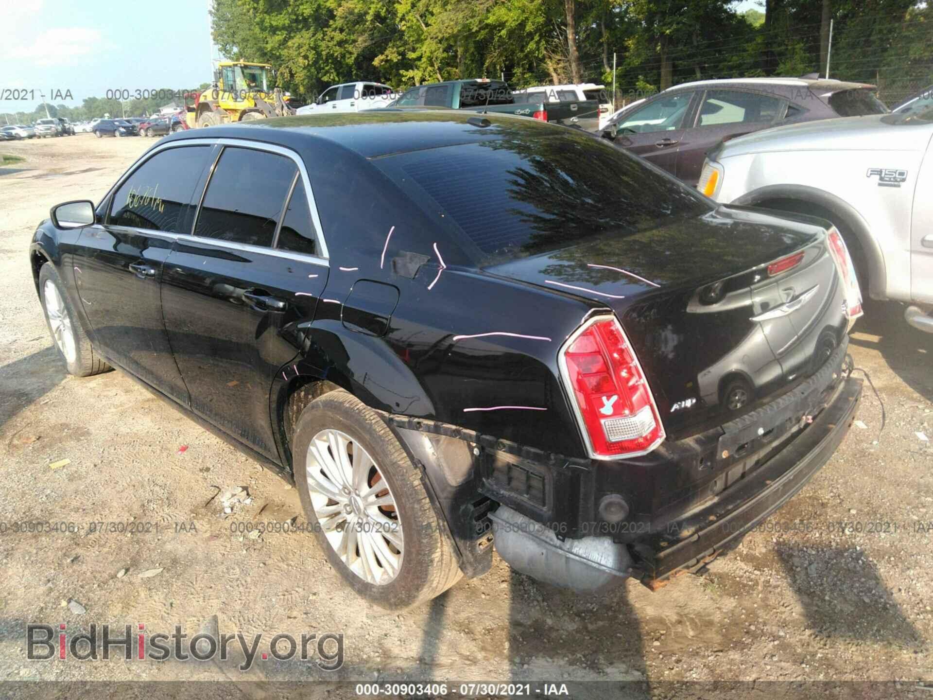 2014 CHRYSLER 300 - VIN: 2C3CCARG2EH381741 - Photo 3