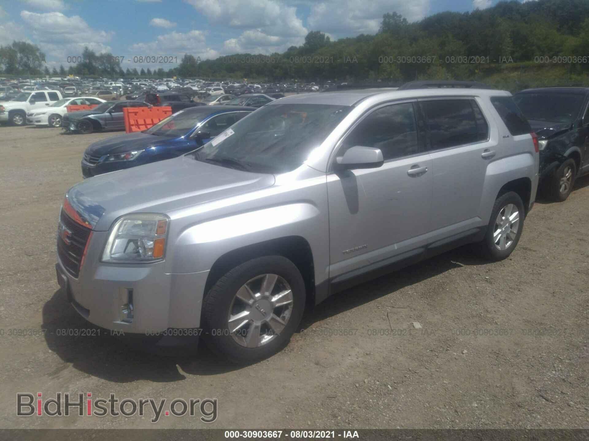 2010 GMC TERRAIN - VIN: 2CTFLEEW8A6269923 - Фото 2