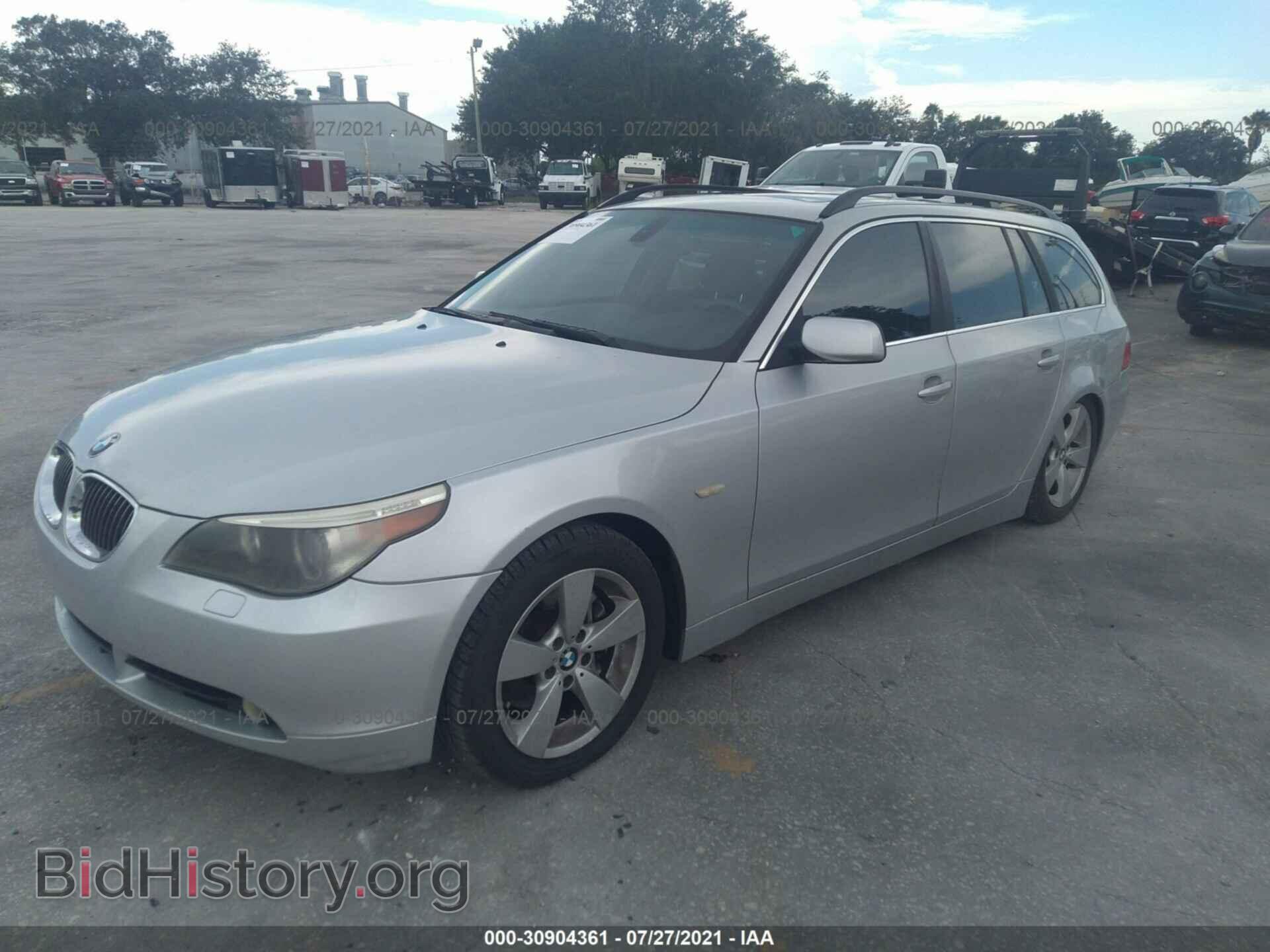 2007 BMW 5 SERIES - VIN: WBANN73537CN04443 - Фото 2