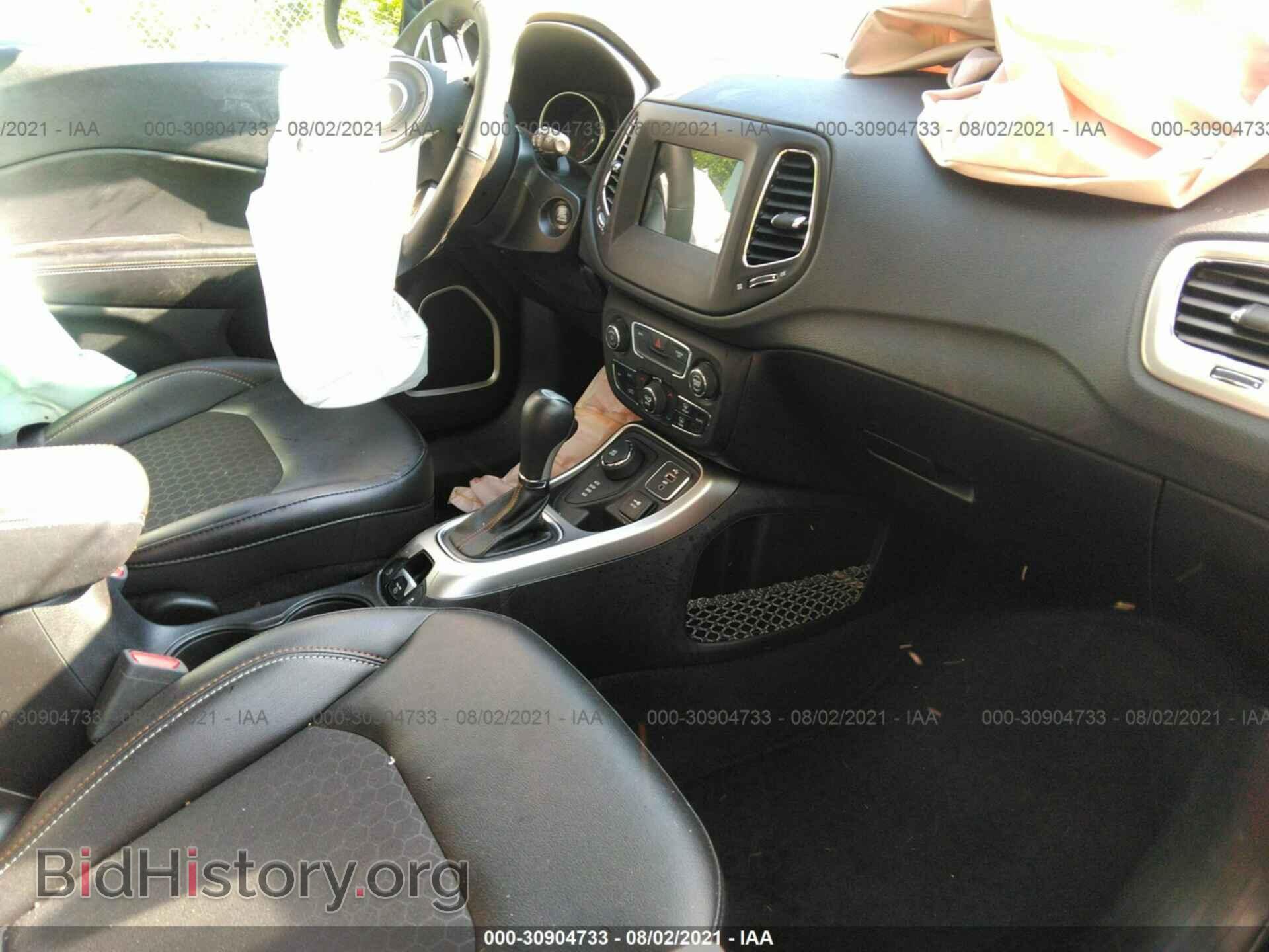 2019 JEEP COMPASS - VIN: 3C4NJDBB1KT597402 - Фото 5