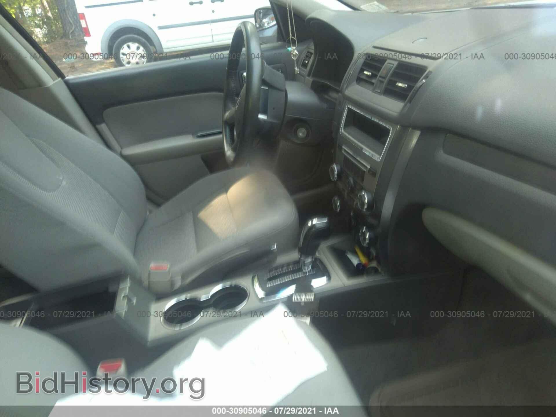 2011 FORD FUSION - VIN: 3FAHP0JA0BR144792 - Photo 5