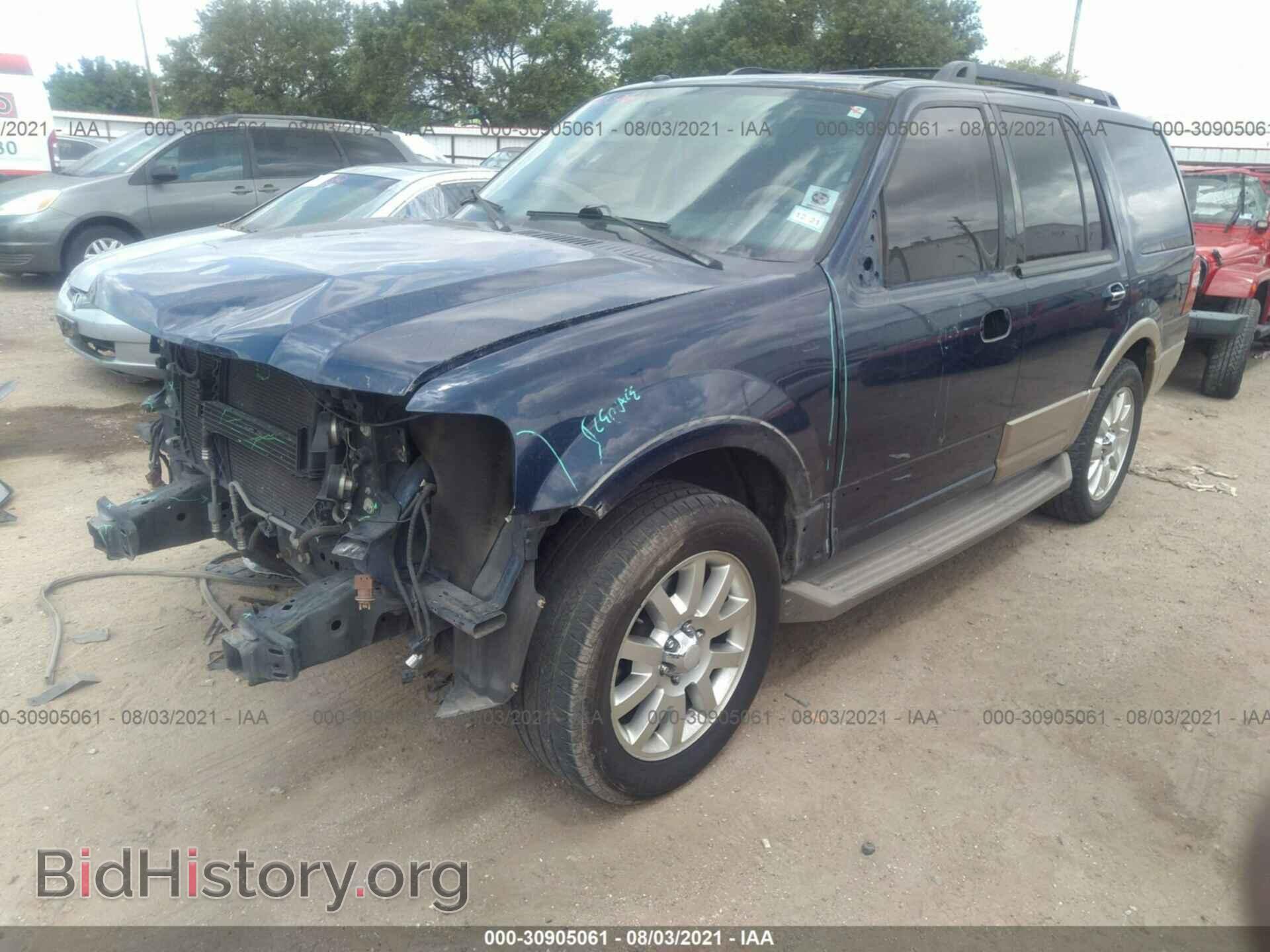 2011 FORD EXPEDITION - VIN: 1FMJU1H52BEF40885 - Фото 2