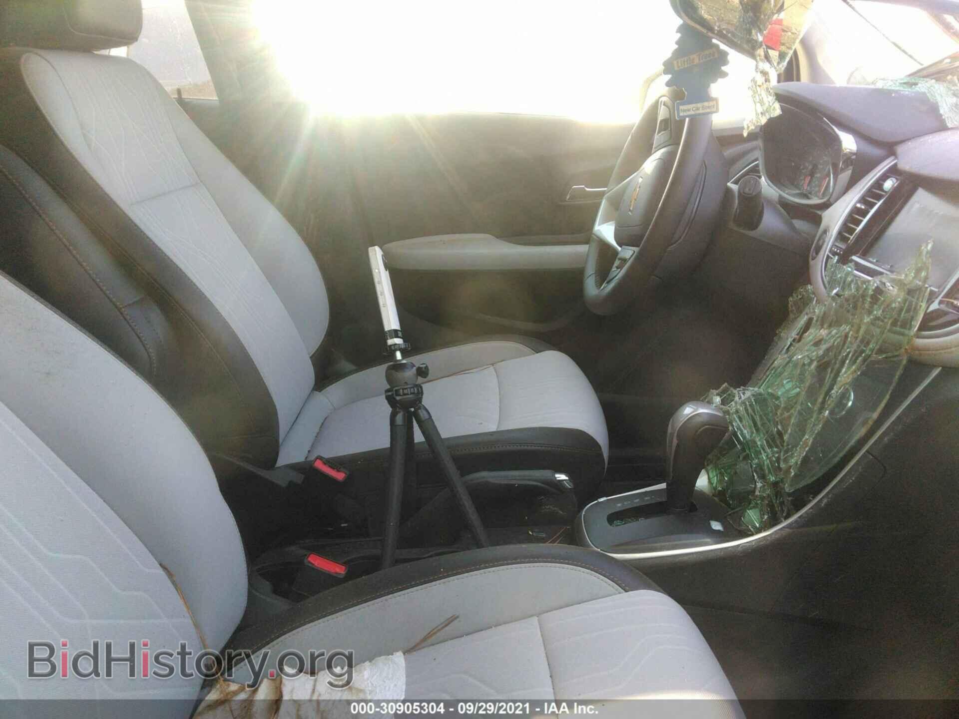 2021 CHEVROLET TRAX - VIN: KL7CJLSB3MB305557 - Photo 5