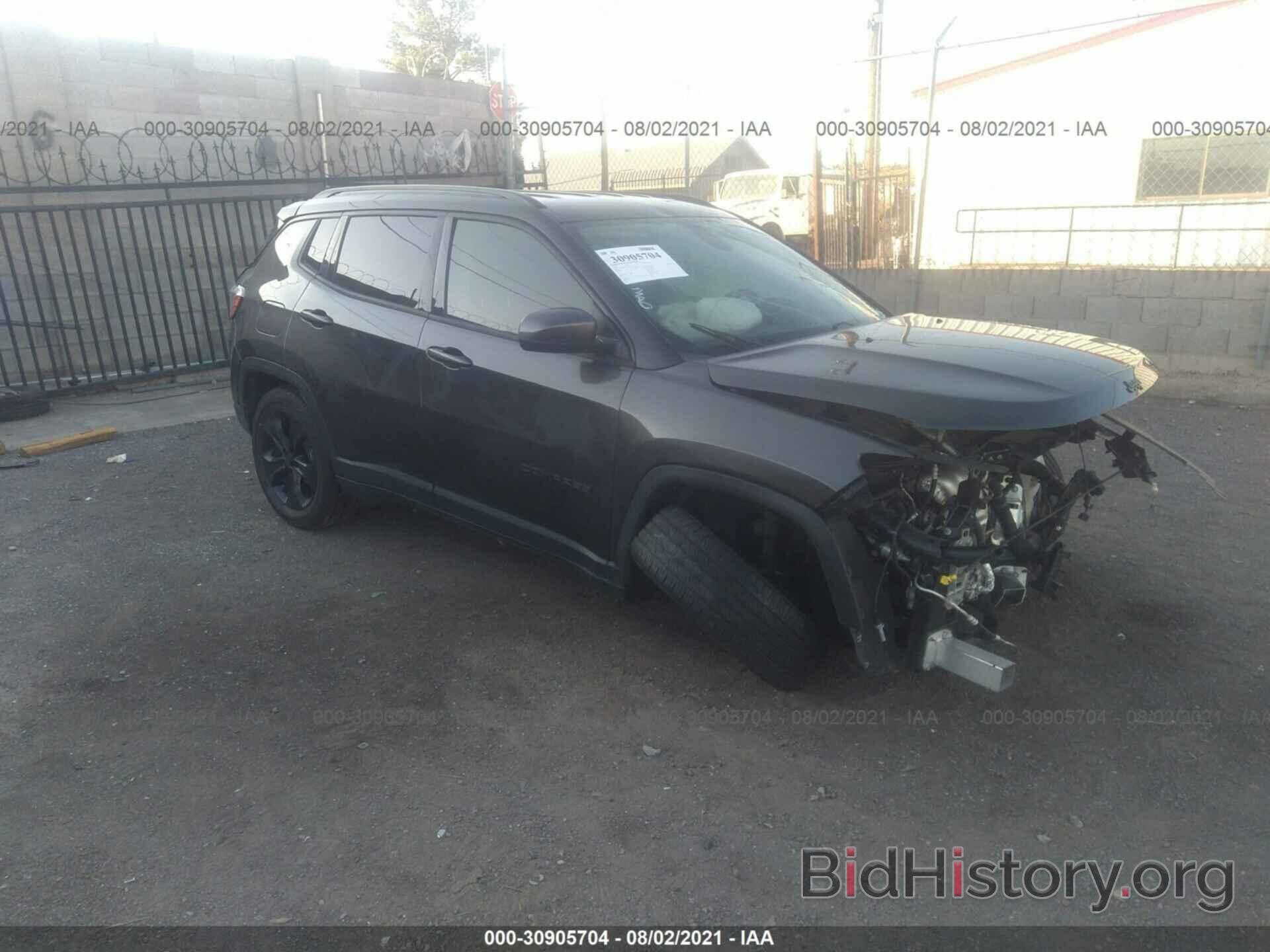 Фотография 3C4NJCBB8KT833070 - JEEP COMPASS 2019