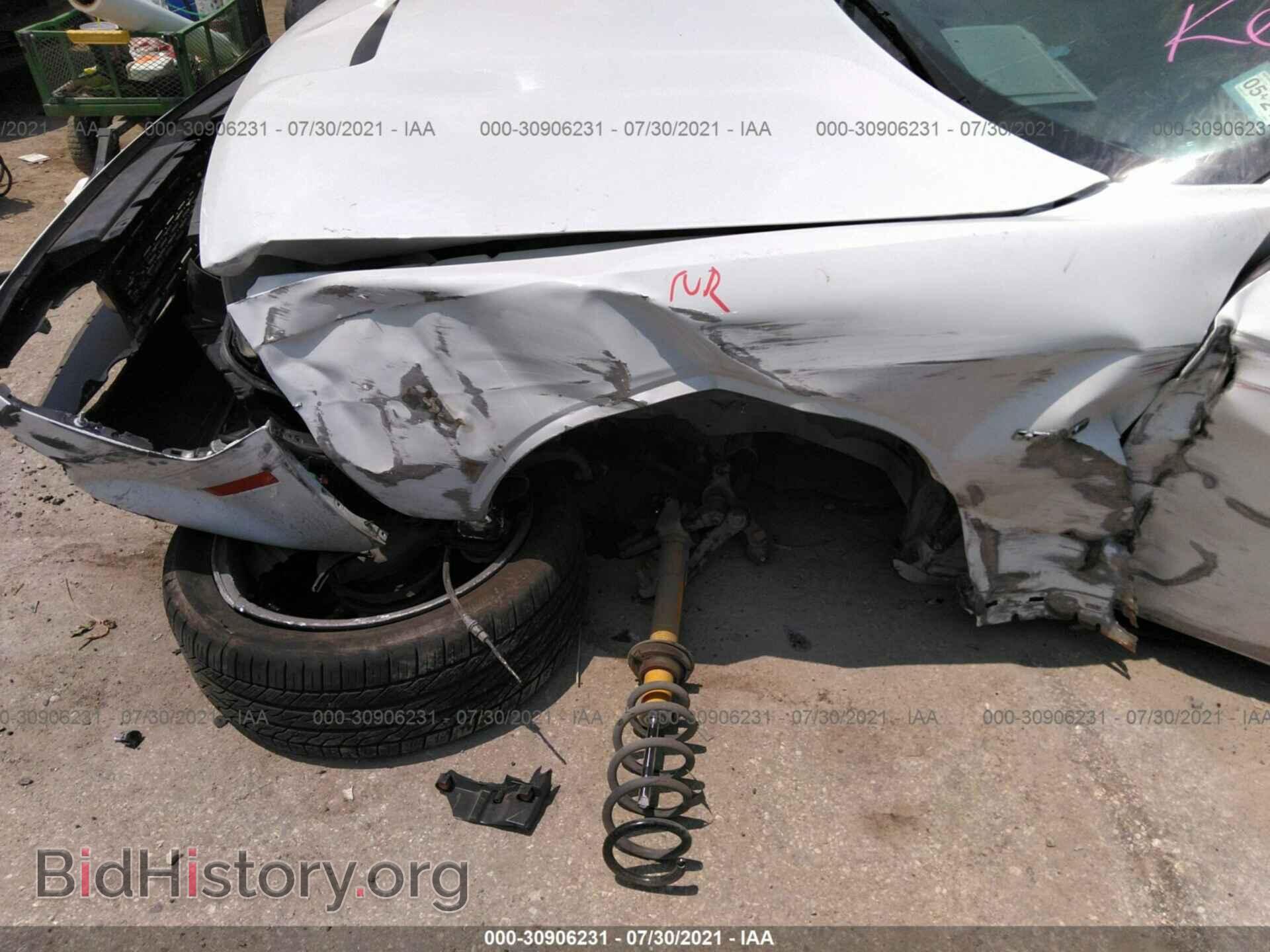 2019 DODGE CHALLENGER - VIN: 2C3CDZBT4KH538961 - Photo 11