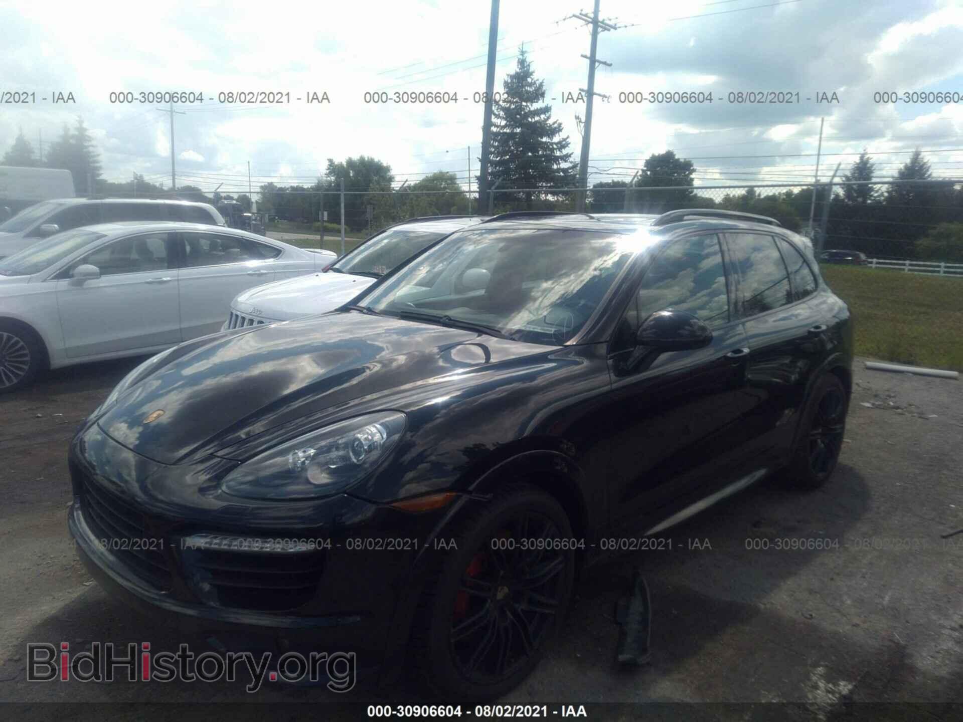 2013 PORSCHE CAYENNE - VIN: WP1AC2A26DLA91107 - Фото 2