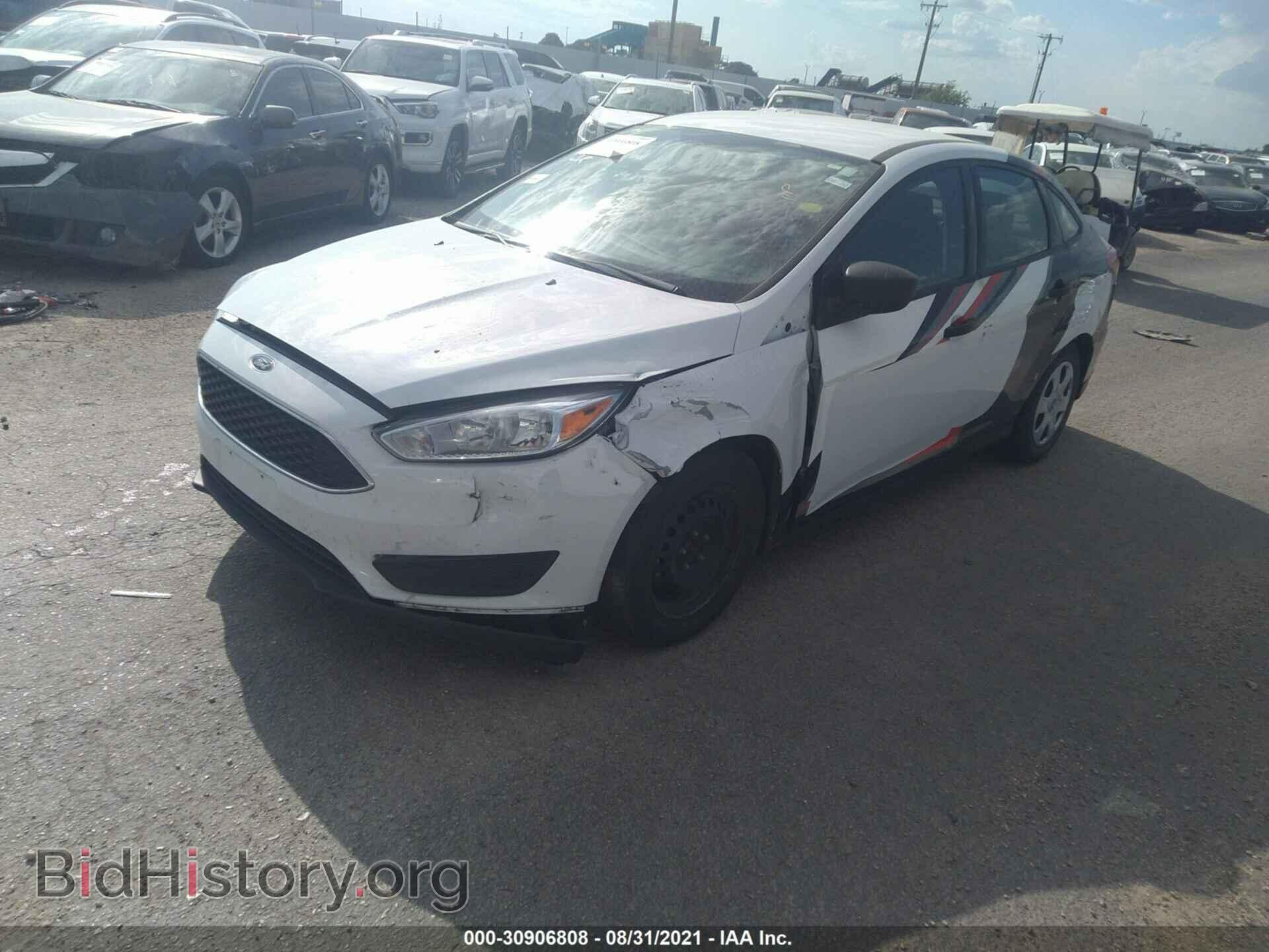 2017 FORD FOCUS - VIN: 1FADP3E24HL266713 - Photo 2