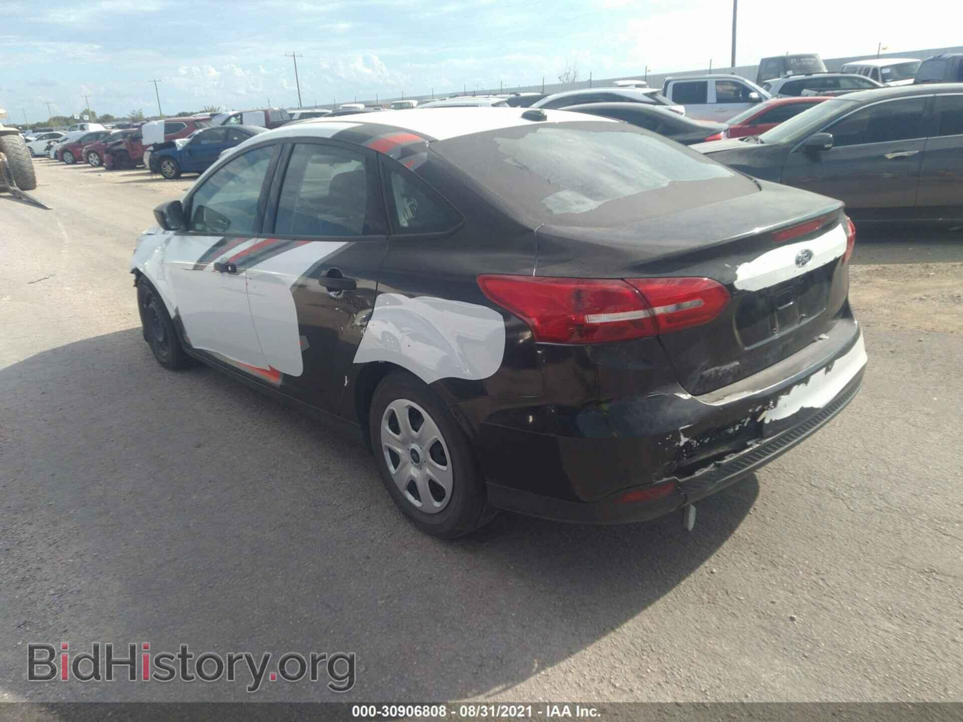 2017 FORD FOCUS - VIN: 1FADP3E24HL266713 - Photo 3