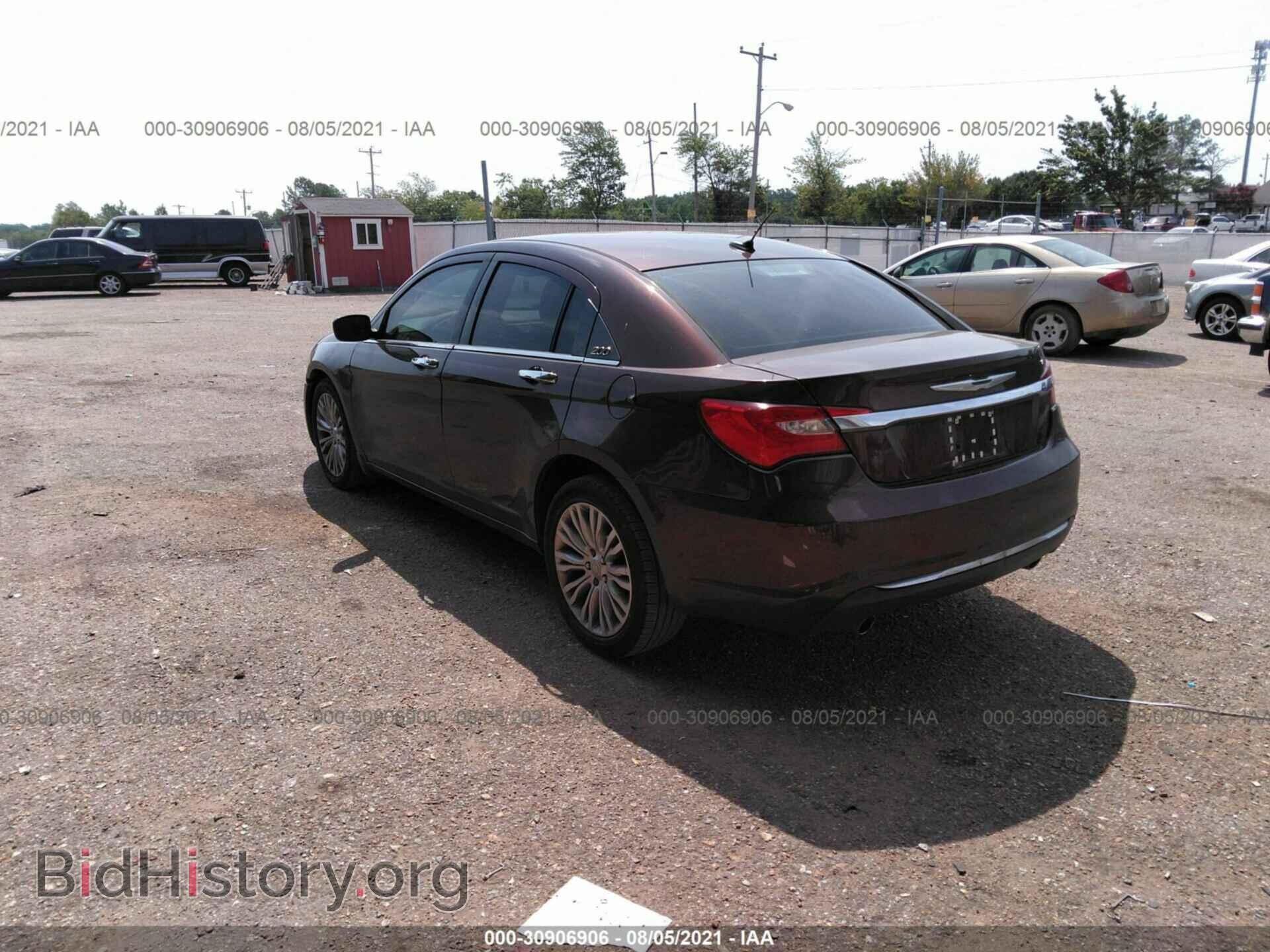 2012 CHRYSLER 200 - VIN: 1C3CCBCG9CN211444 - Фото 3